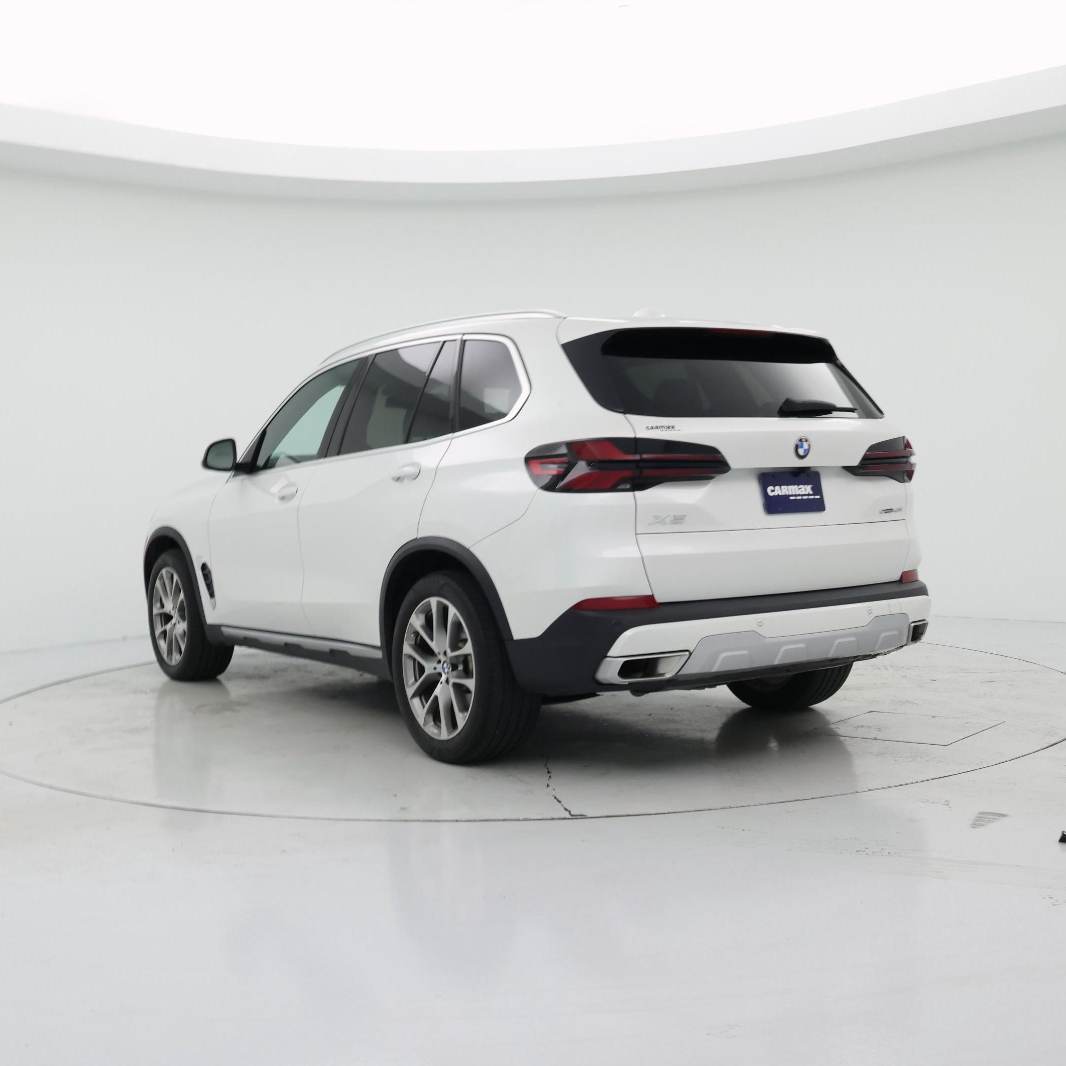 Thumbnail: 2025 BMW X5 - 2