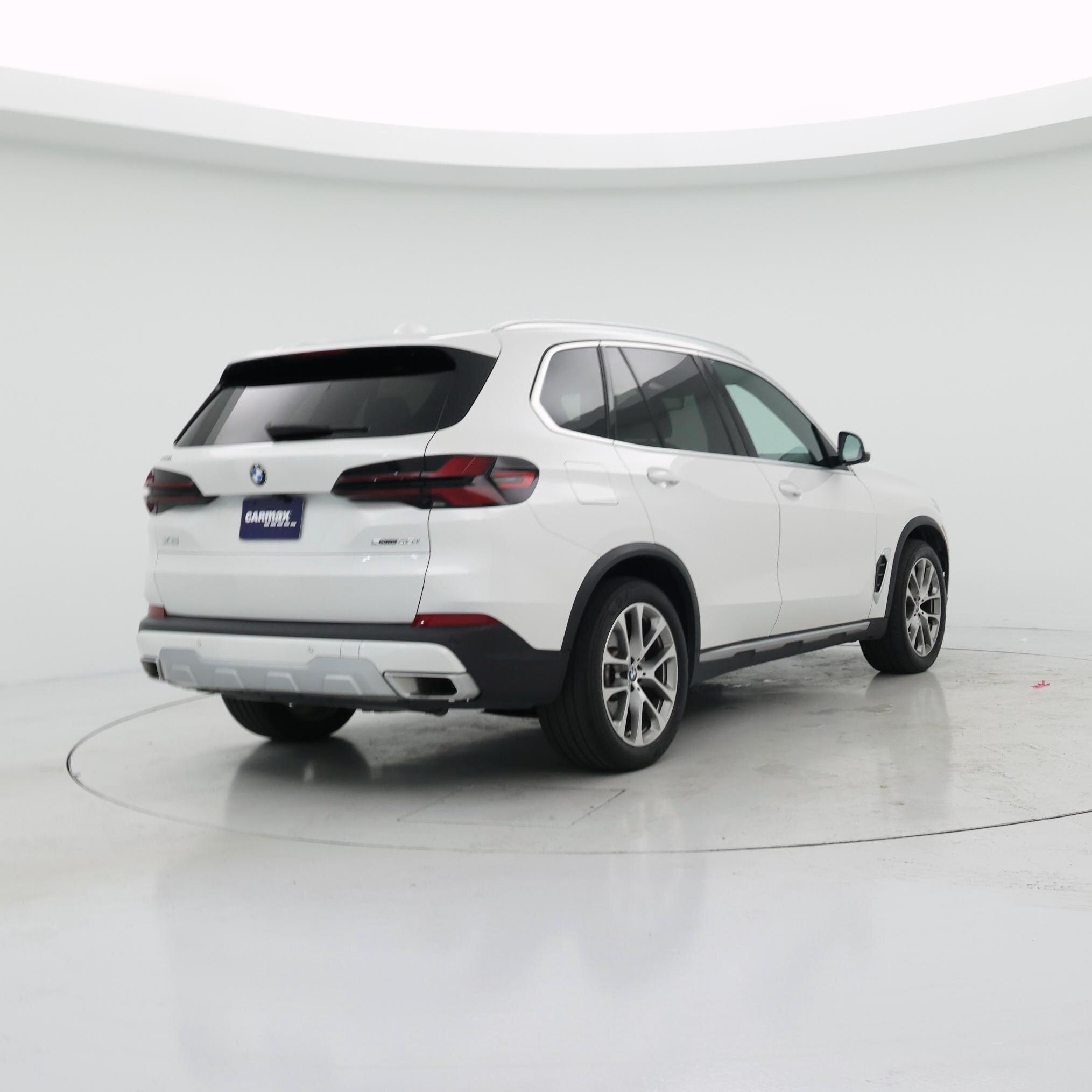 Thumbnail: 2025 BMW X5 - 8