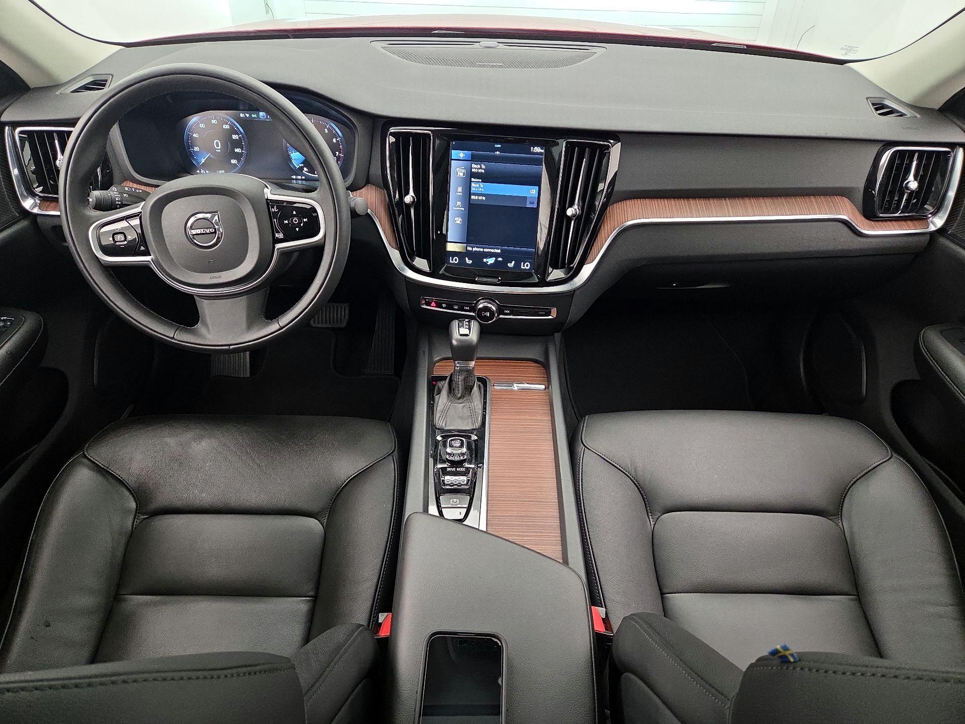 Thumbnail: 2019 Volvo S60 - 9