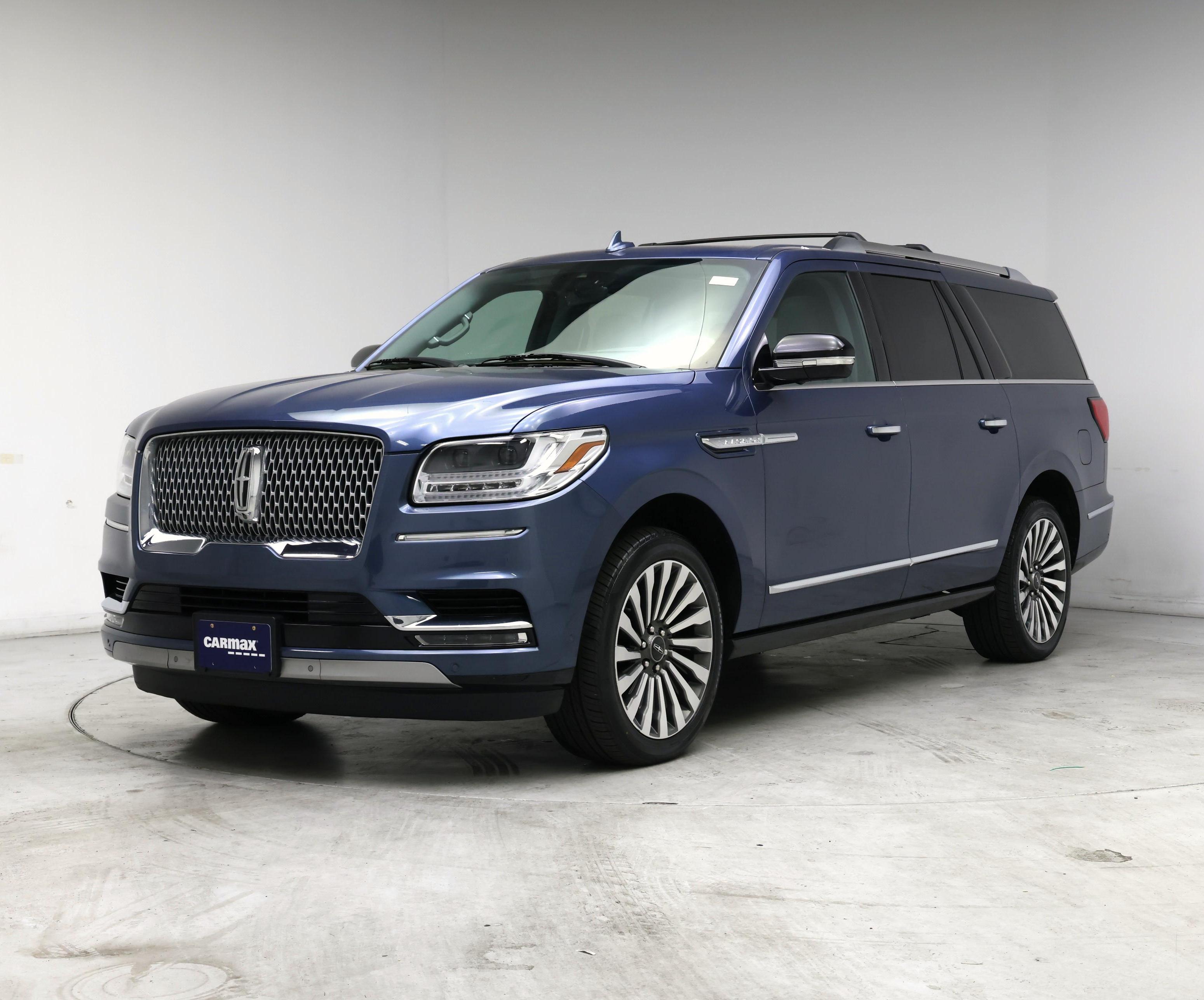 Thumbnail: 2019 Lincoln Navigator L - 4