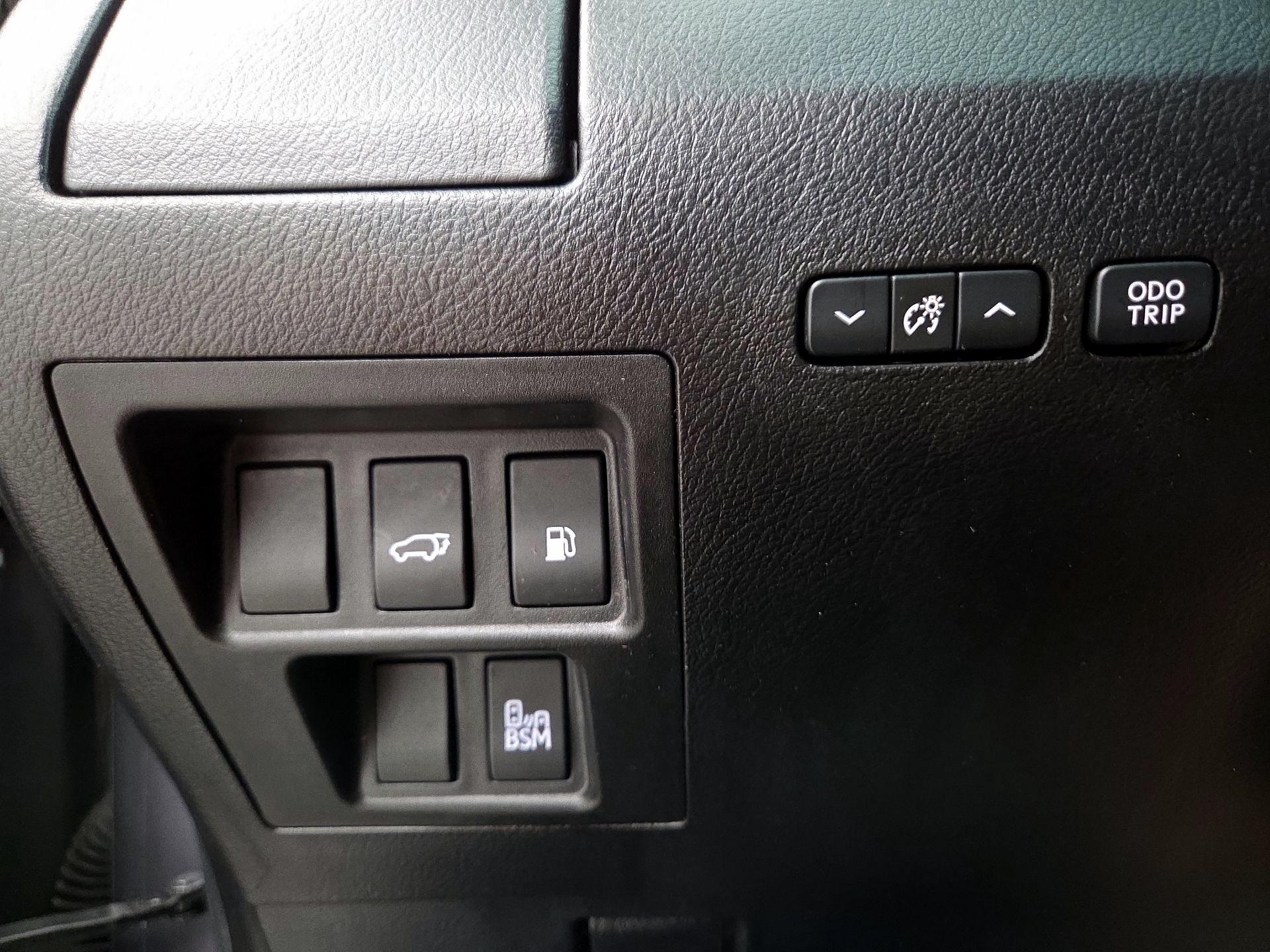 Thumbnail: 2015 Lexus RX - 13