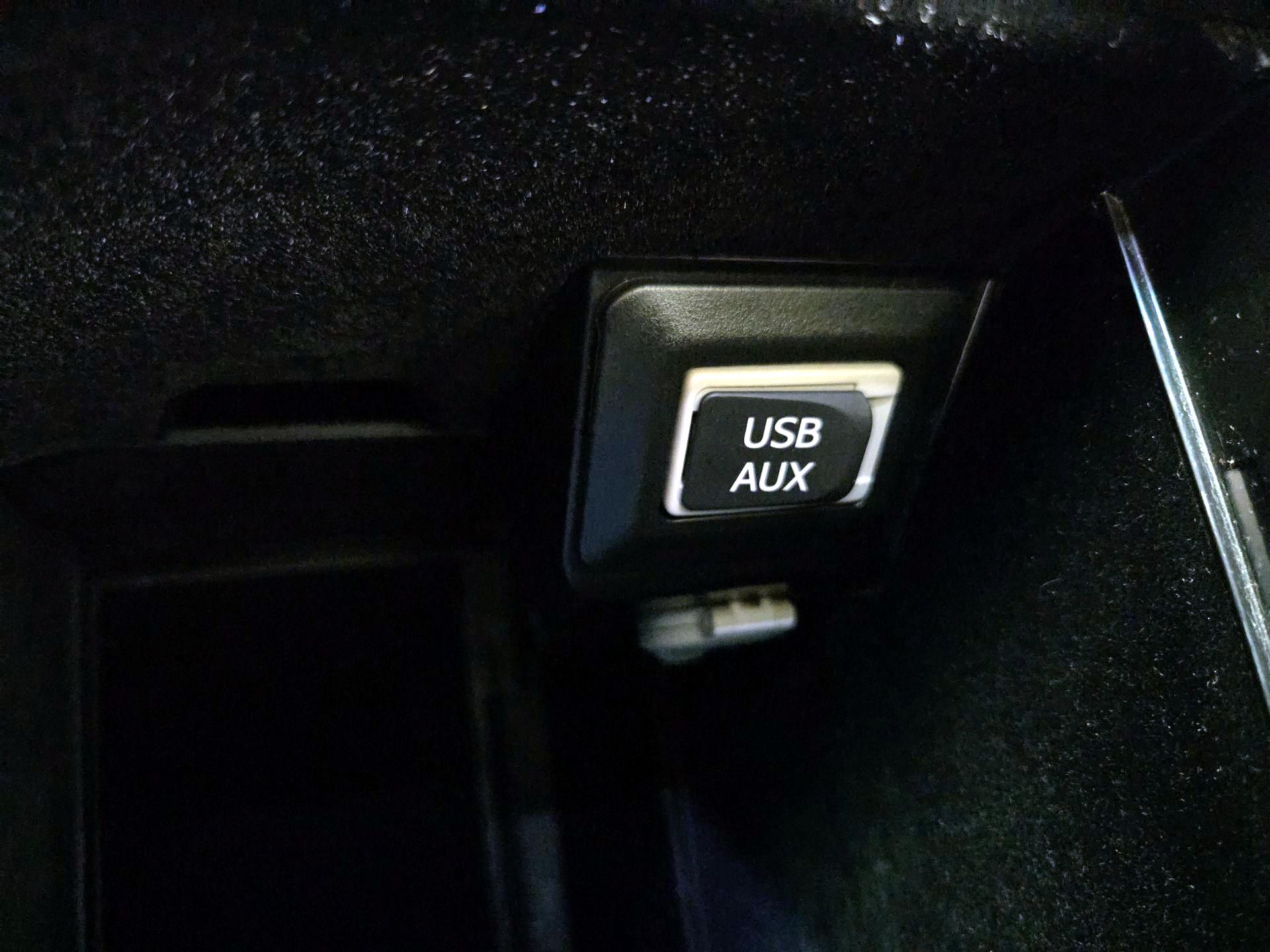 Thumbnail: 2015 Lexus RX - 18