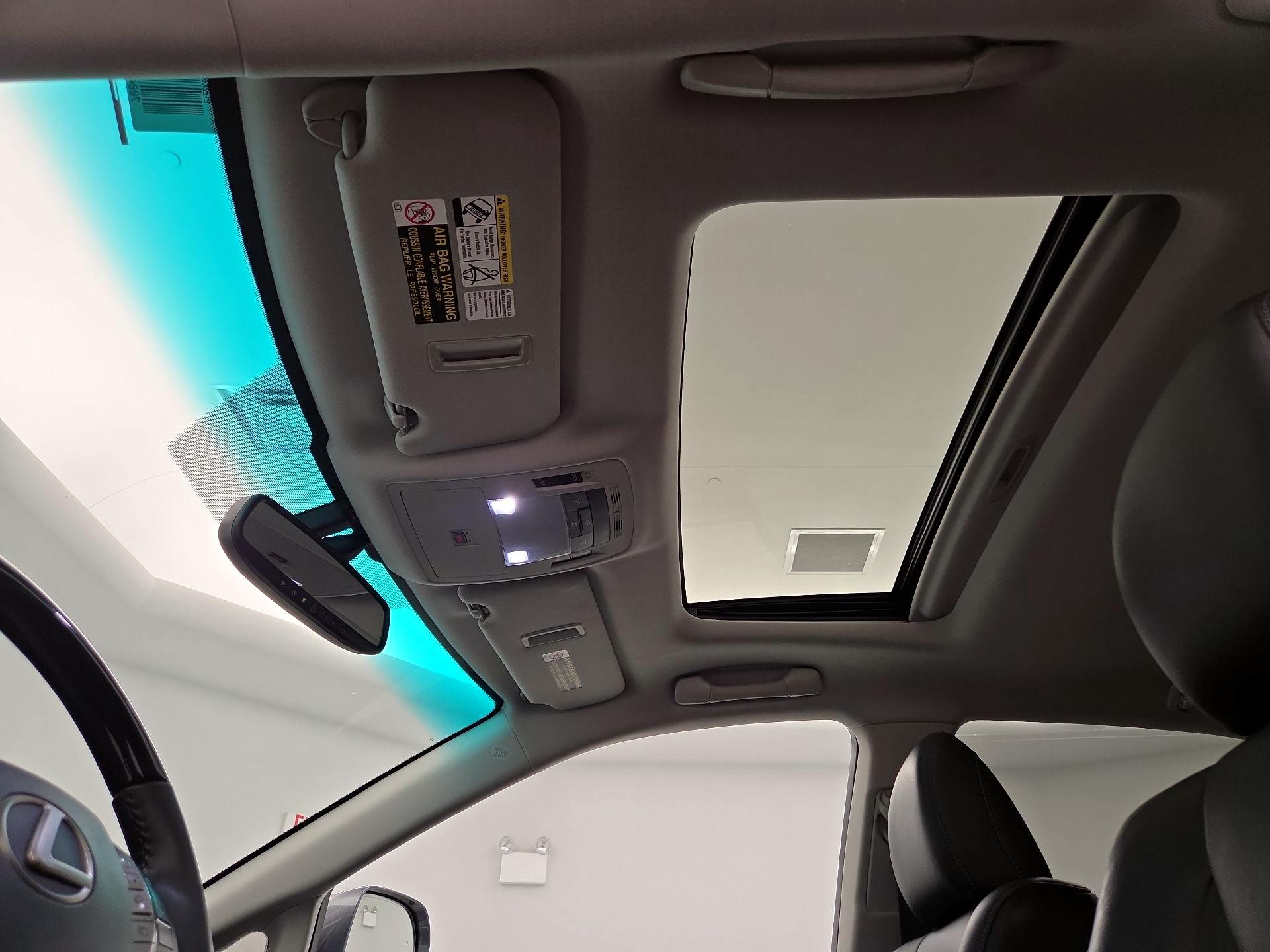 Thumbnail: 2015 Lexus RX - 19