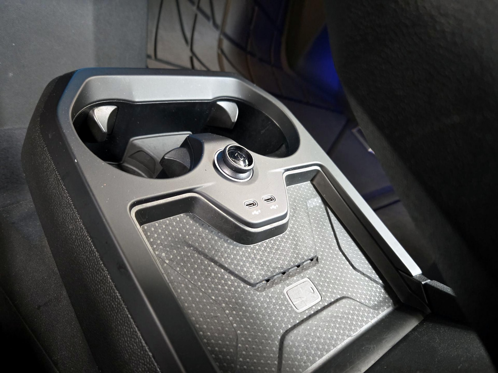 2023 BMW iX Base - Photo 20