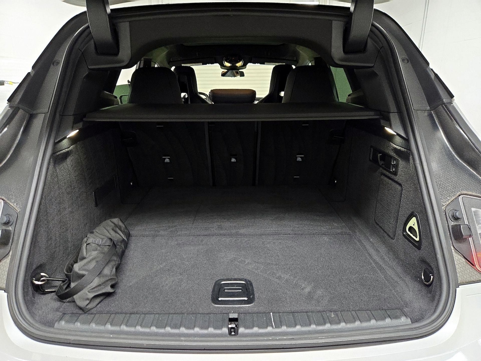 2023 BMW iX Base - Photo 23