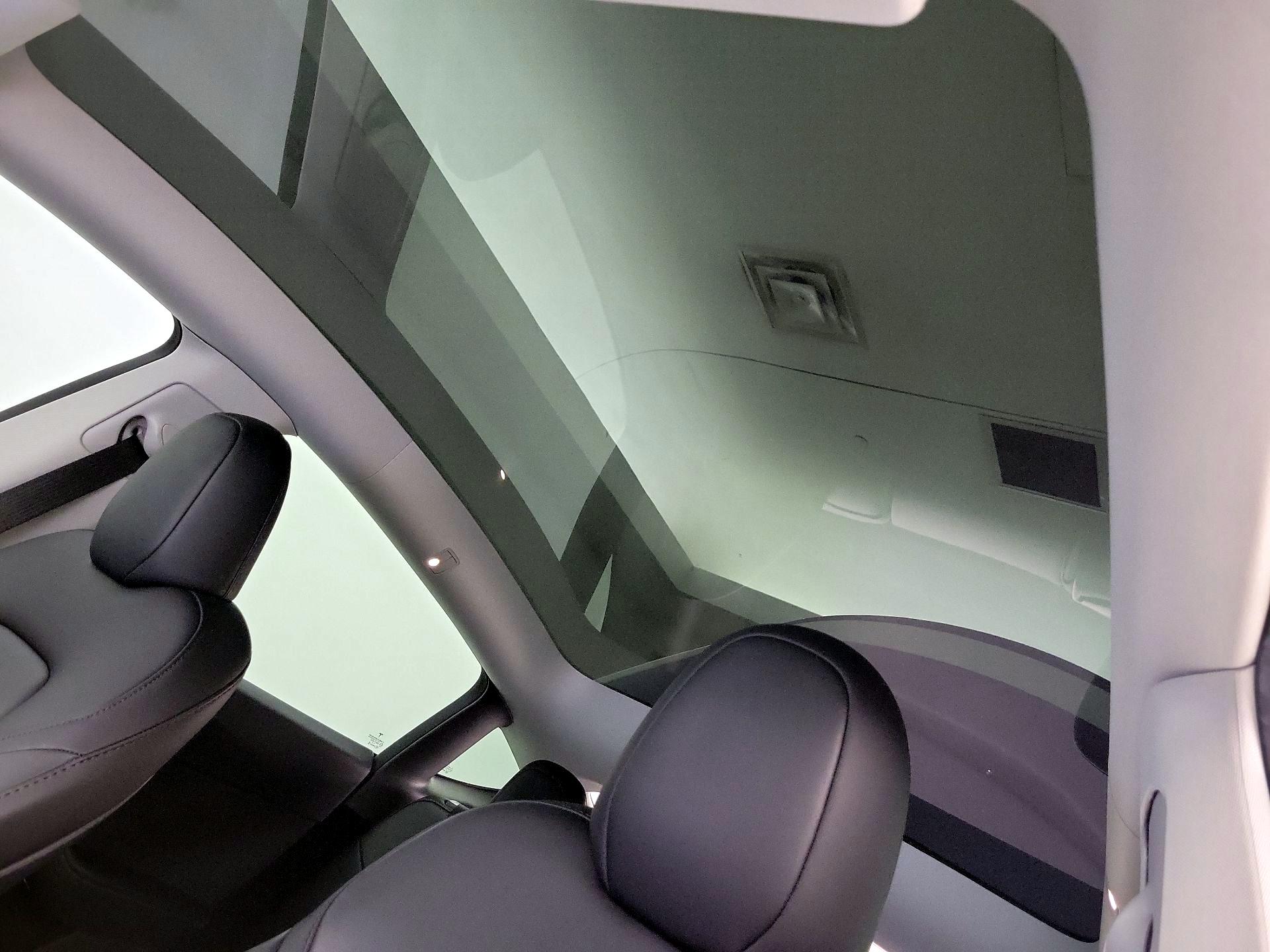 Thumbnail: 2023 Tesla Model Y - 19