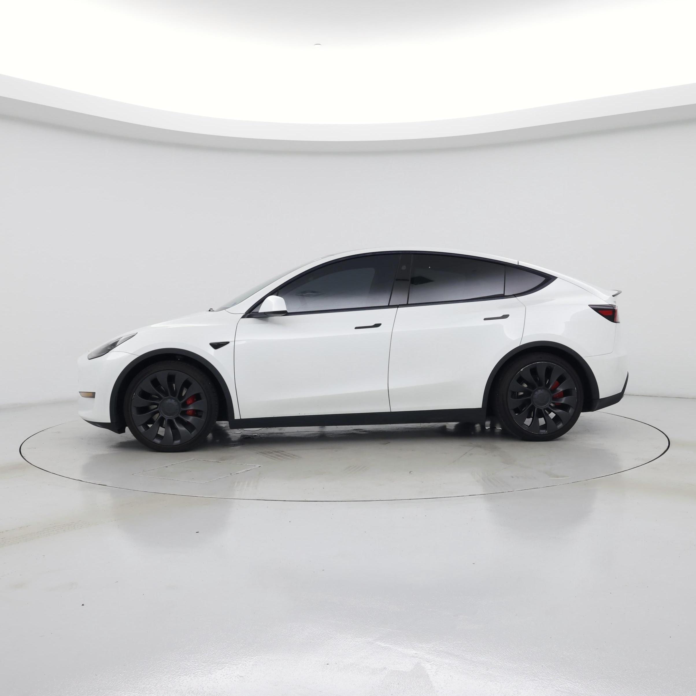 Thumbnail: 2023 Tesla Model Y - 3
