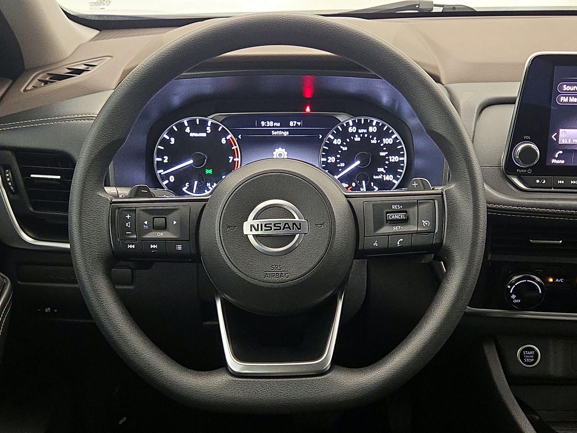 Thumbnail: 2021 Nissan Rogue - 10