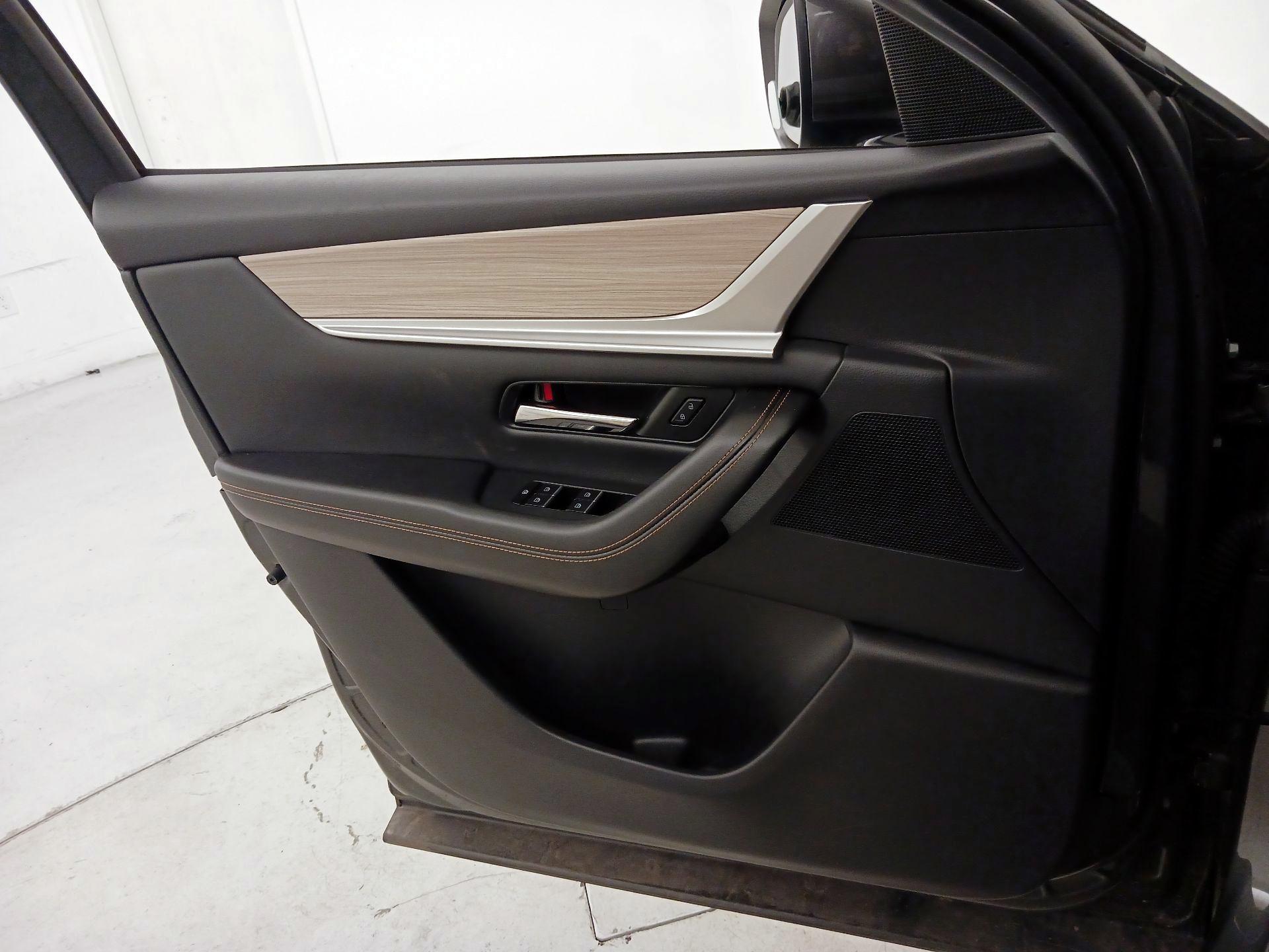 Thumbnail: 2024 Mazda CX-90 - 12