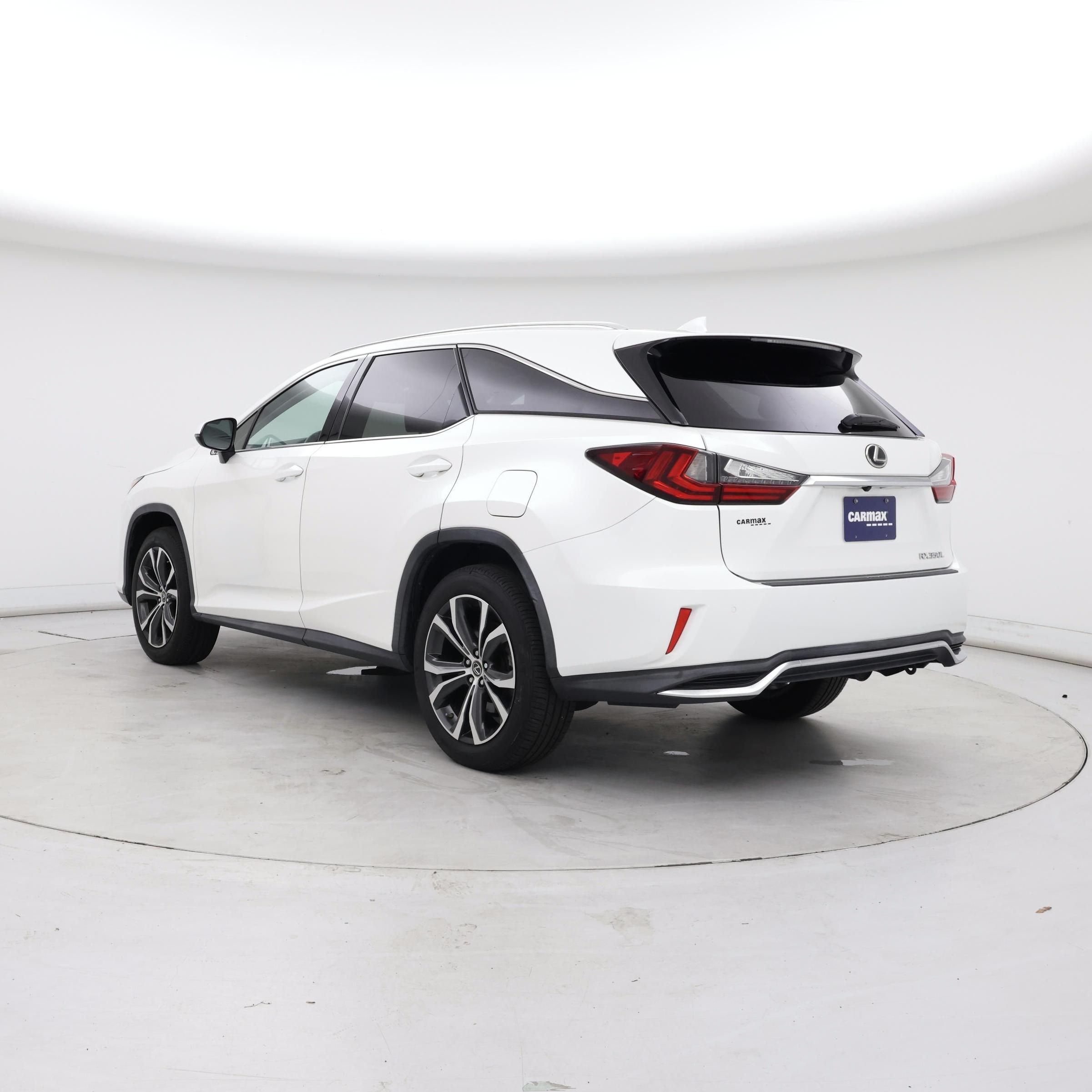 Thumbnail: 2019 Lexus RX - 2