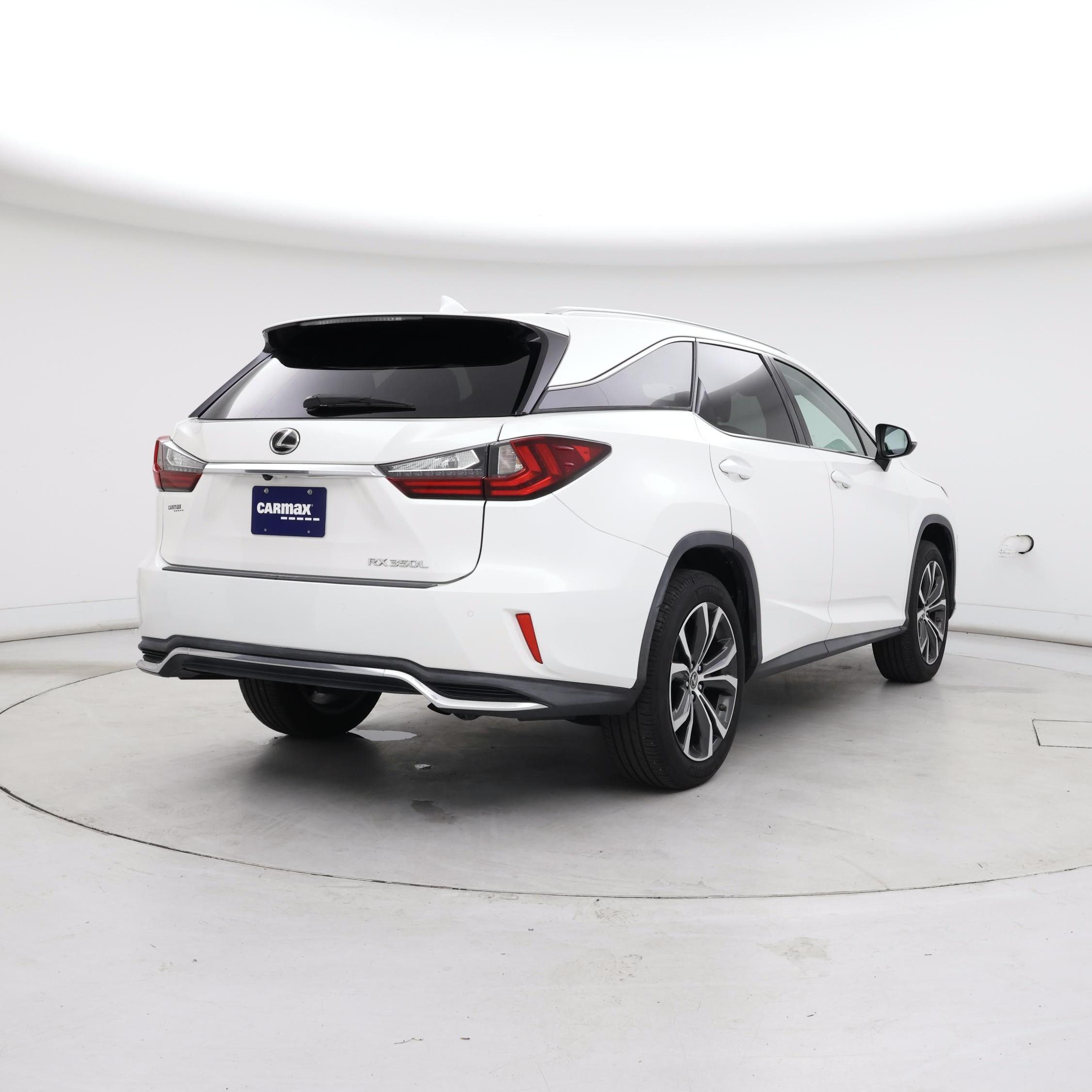 Thumbnail: 2019 Lexus RX - 8