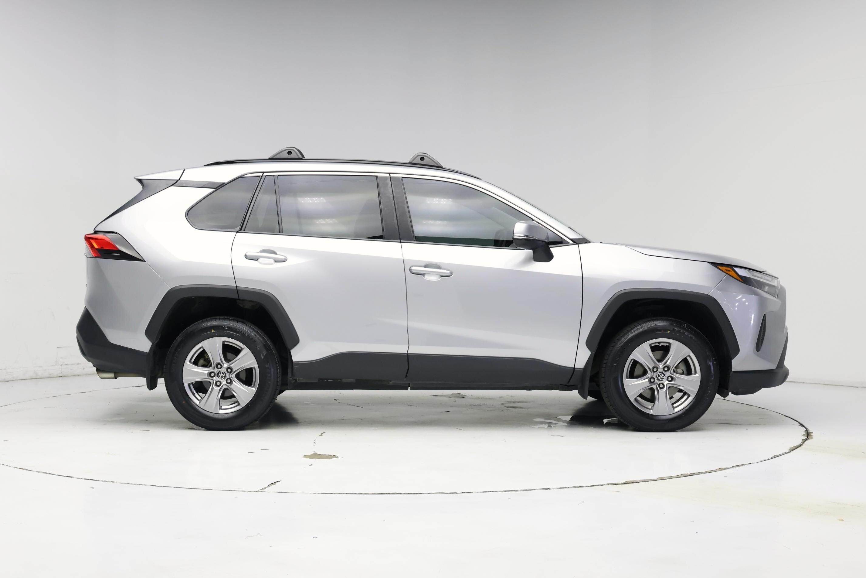 Thumbnail: 2023 Toyota RAV4 - 7