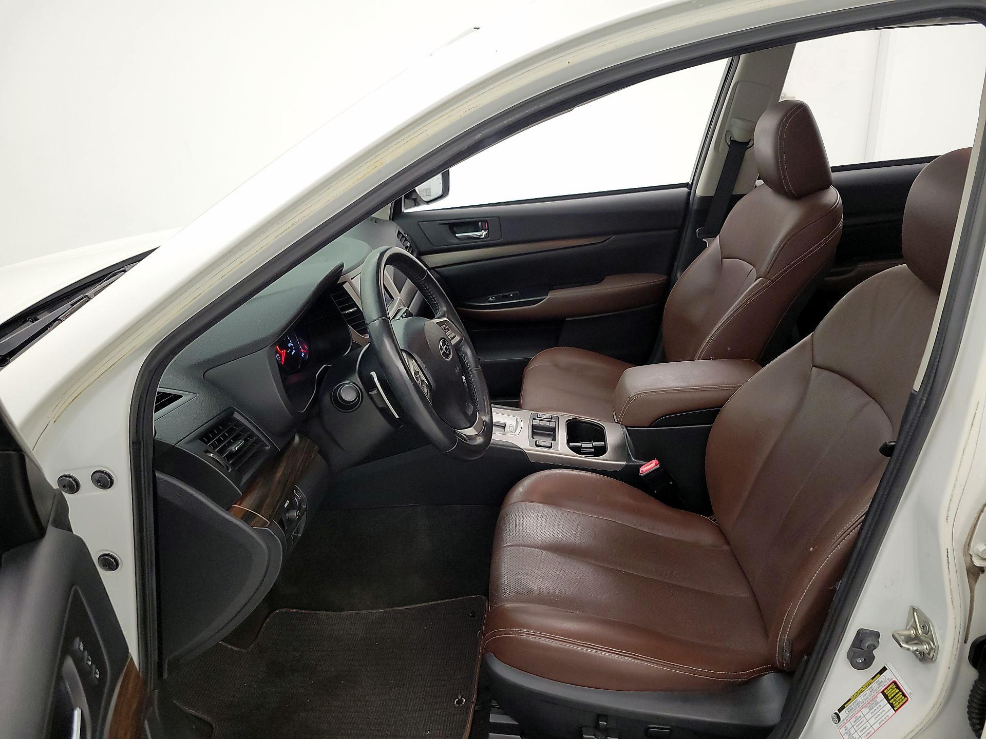 Thumbnail: 2014 Subaru Outback - 11