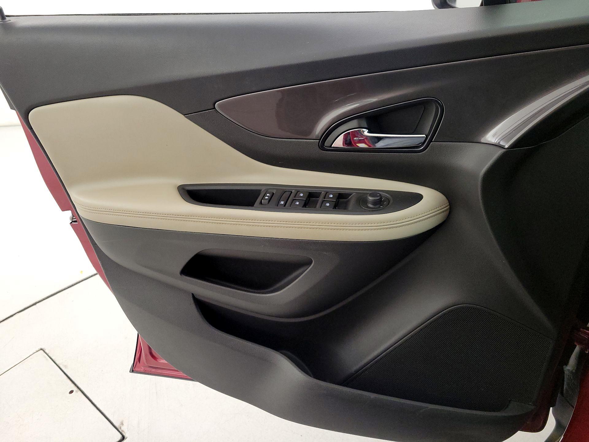 Thumbnail: 2018 Buick Encore - 12