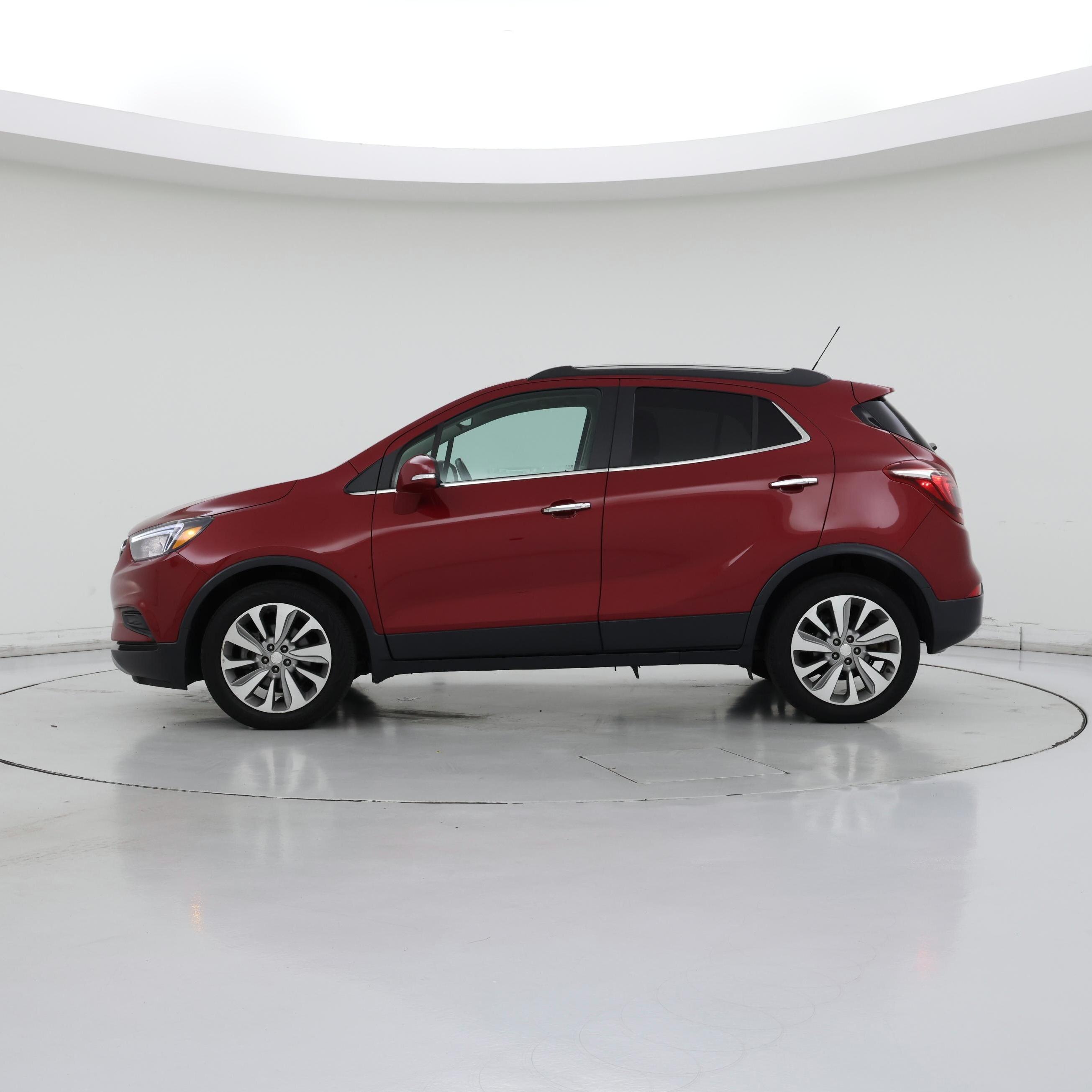 Thumbnail: 2018 Buick Encore - 3