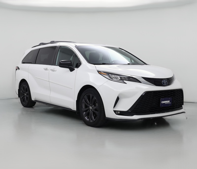 2022 Toyota Sienna Hybrid XSE