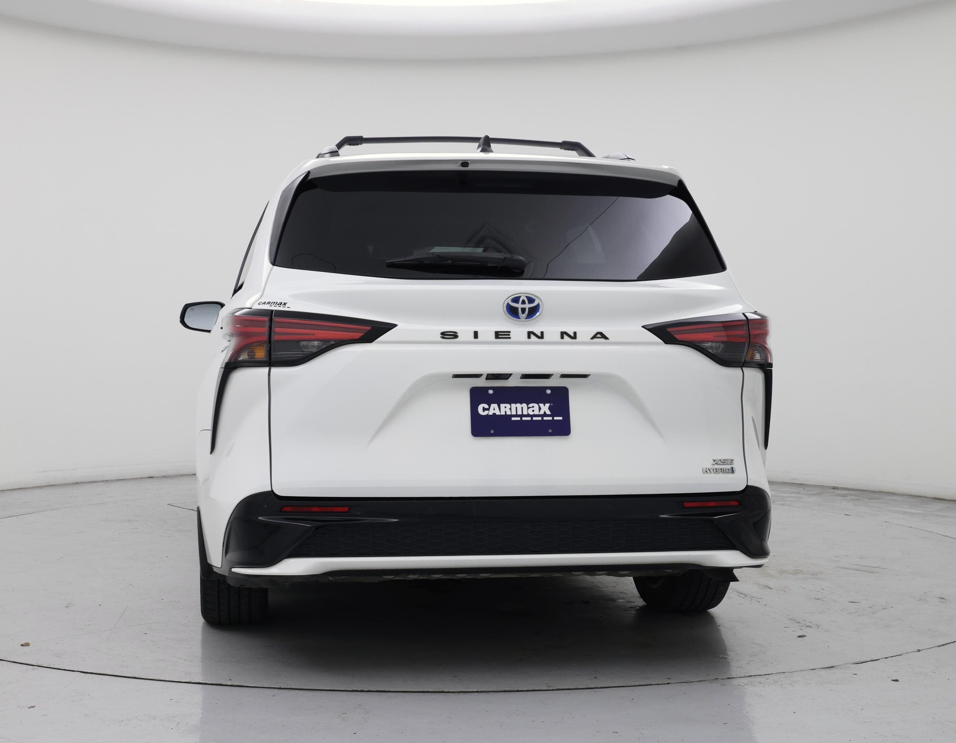 Thumbnail: 2022 Toyota Sienna - 6