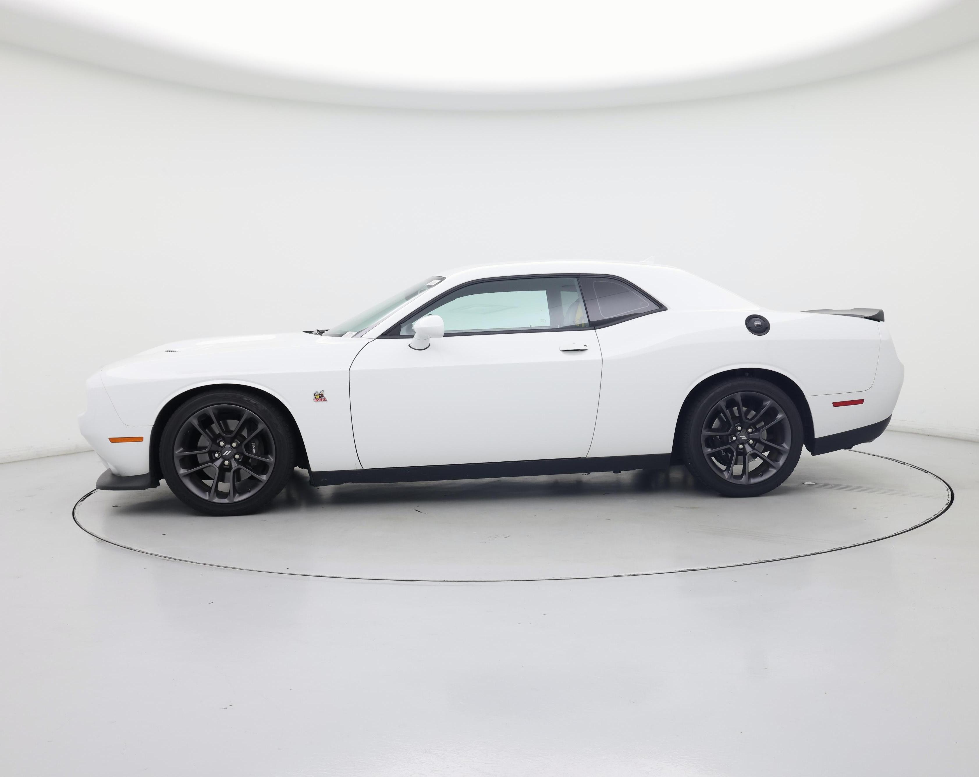 Thumbnail: 2021 Dodge Challenger - 3