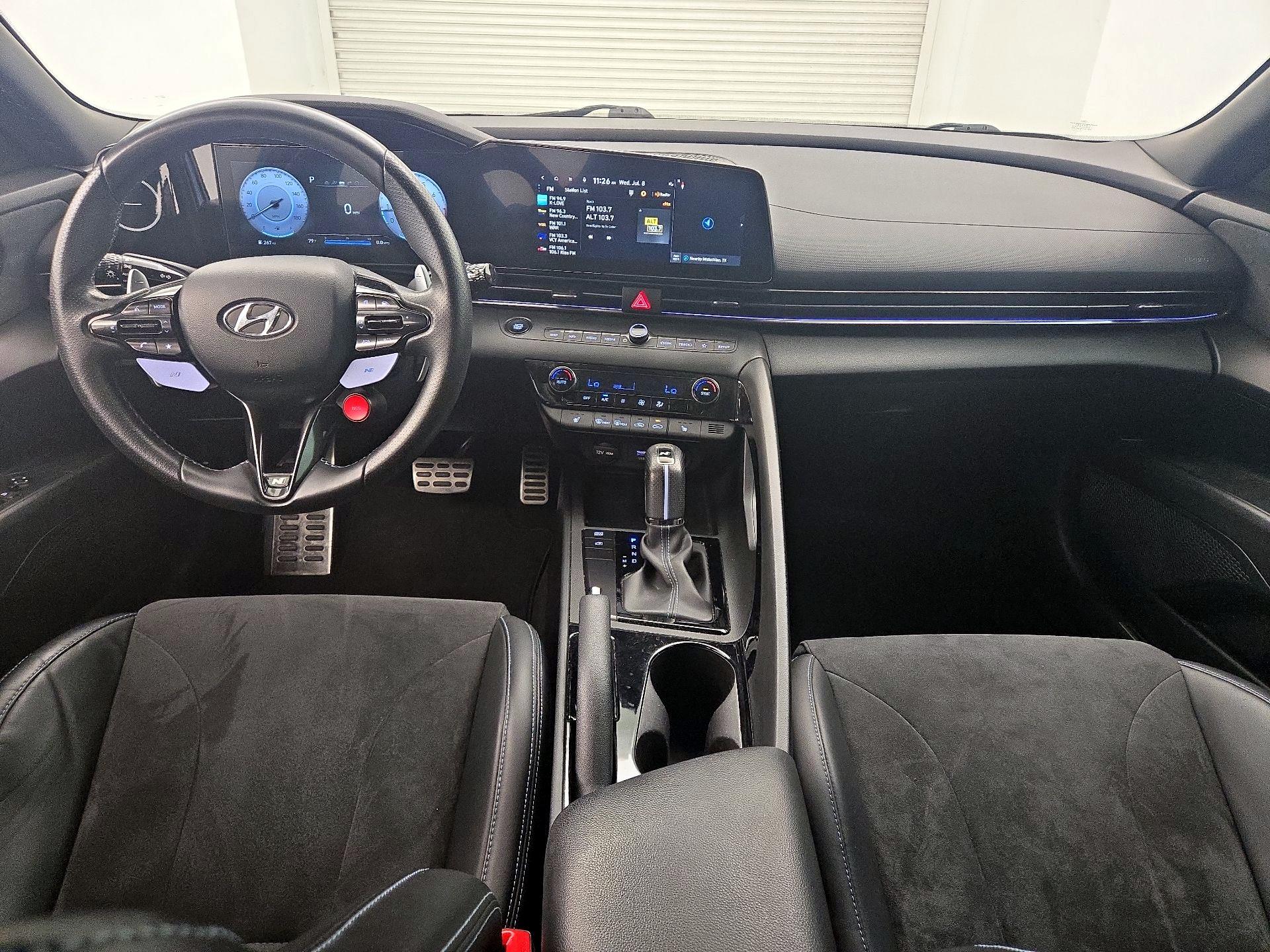 Thumbnail: 2023 Hyundai Elantra - 9