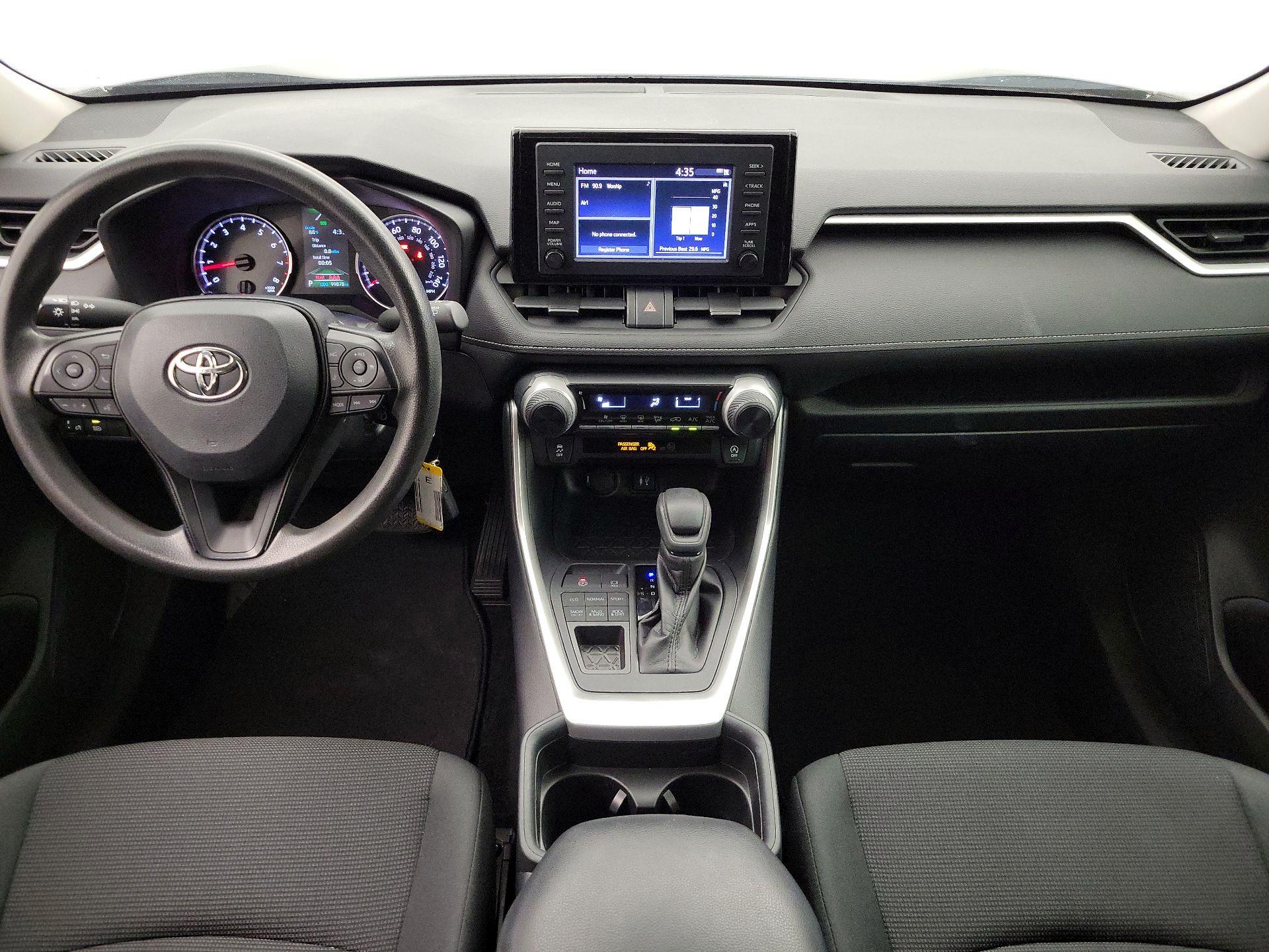 Thumbnail: 2019 Toyota RAV4 - 9