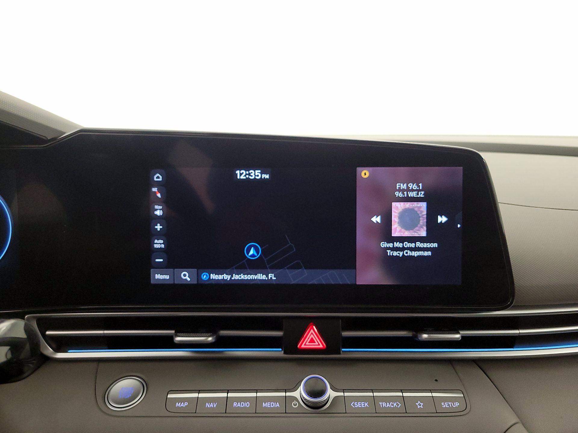 Thumbnail: 2024 Hyundai Elantra - 14