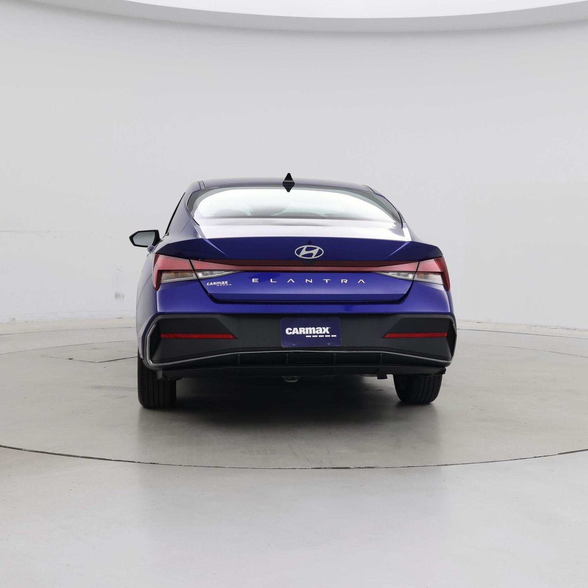 Thumbnail: 2024 Hyundai Elantra - 6