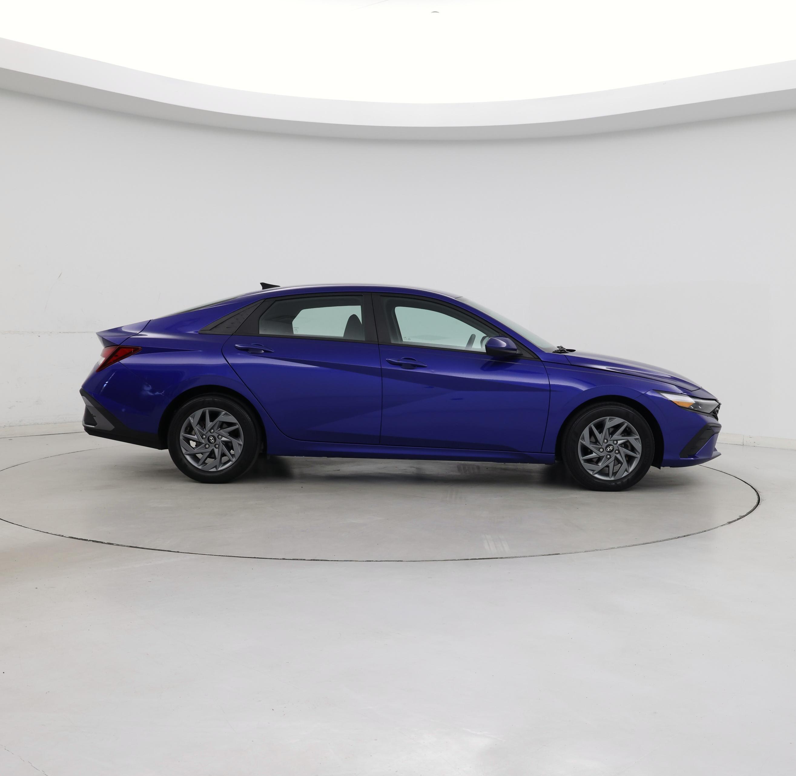 Thumbnail: 2024 Hyundai Elantra - 7