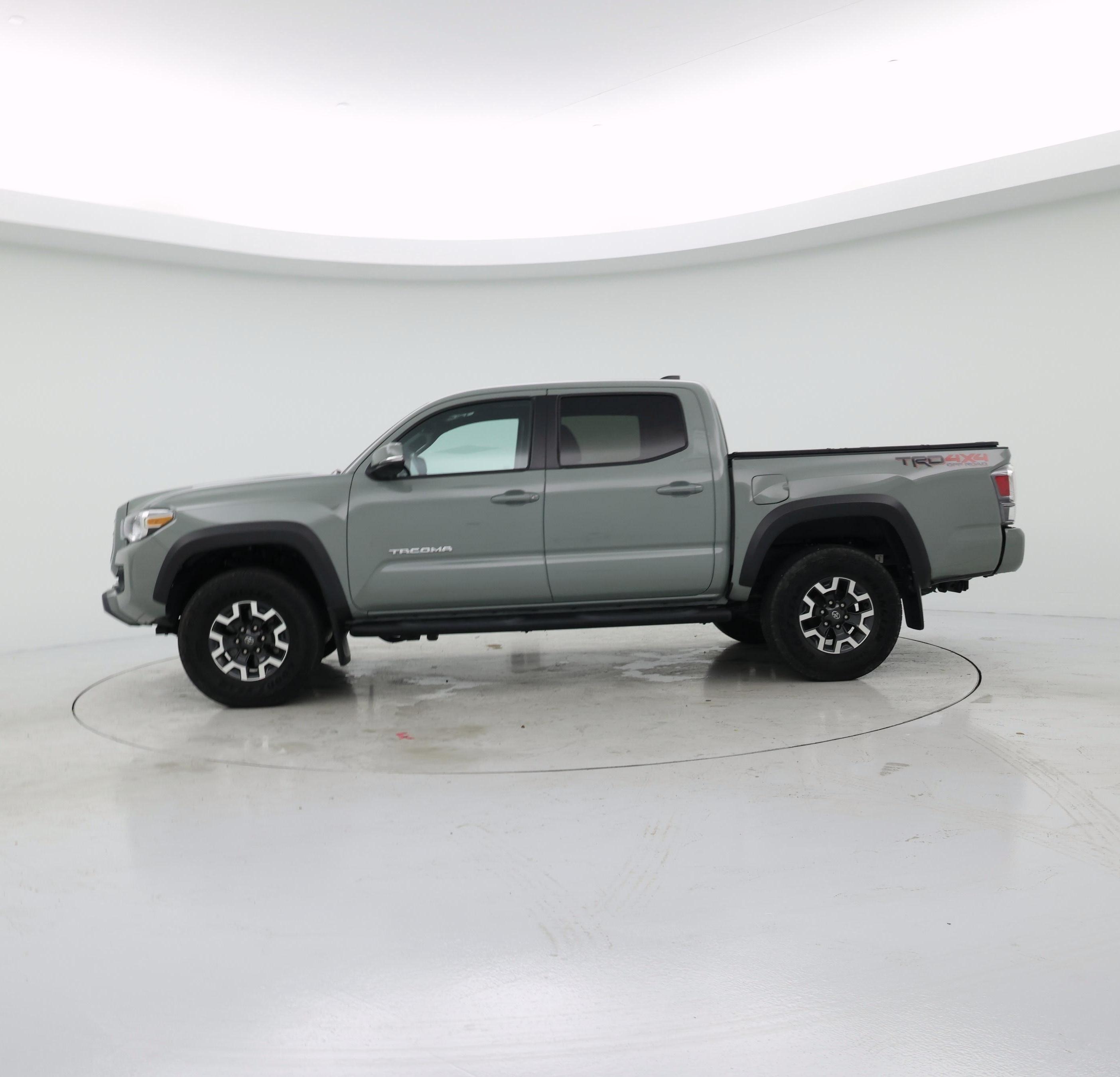 Thumbnail: 2023 Toyota Tacoma - 3