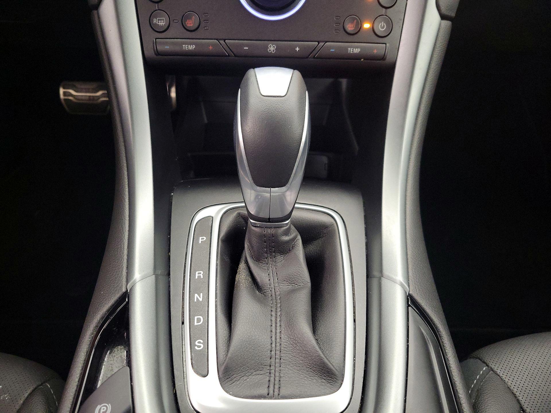 Thumbnail: 2016 Ford Fusion - 17