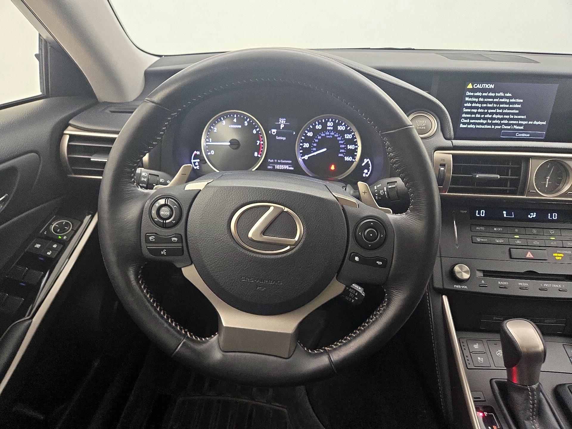 Thumbnail: 2015 Lexus IS - 10