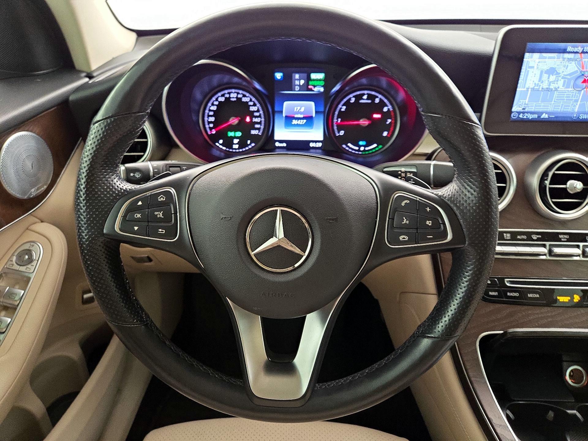 Thumbnail: 2019 Mercedes-Benz GLC - 10