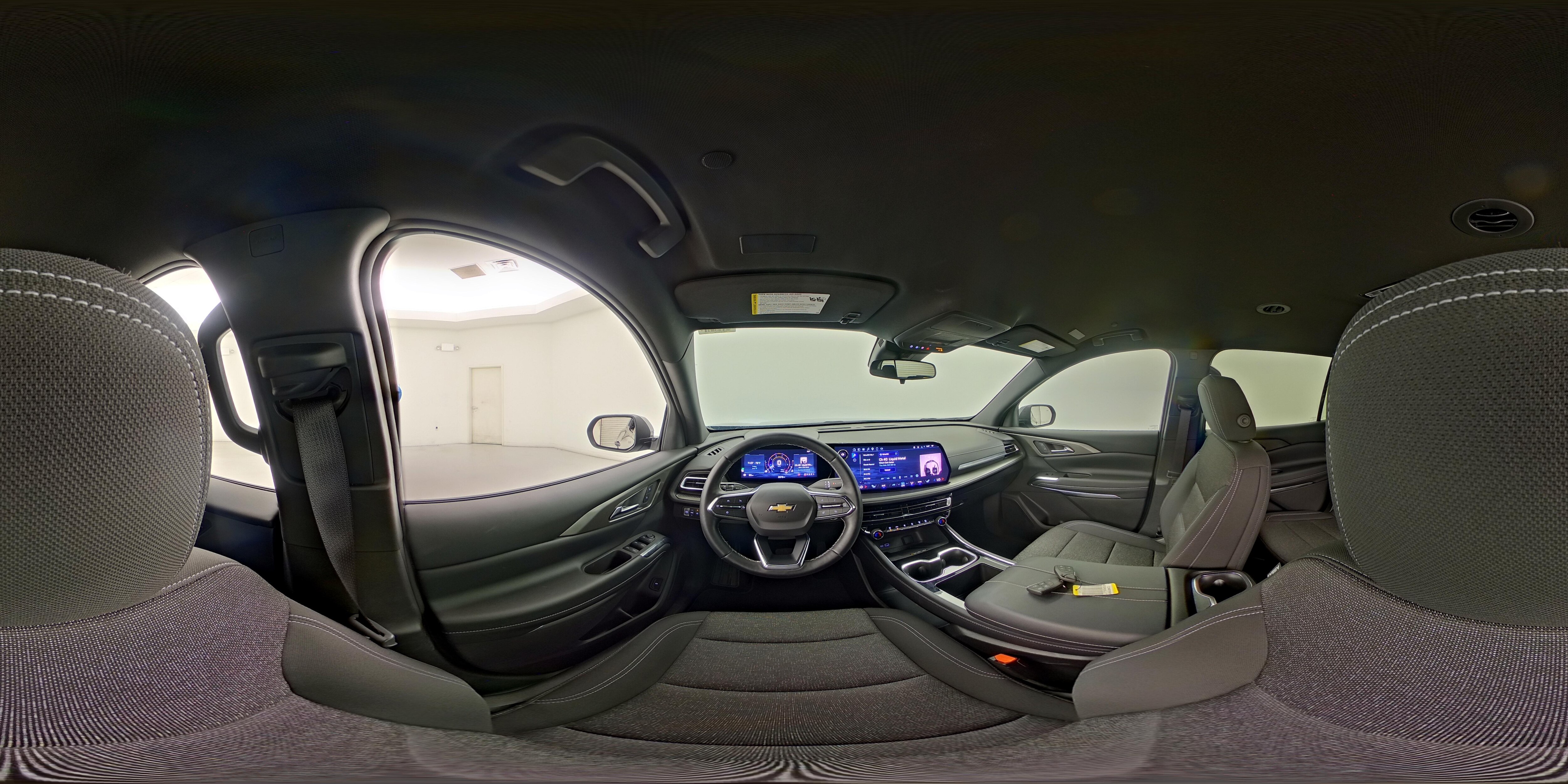 2025 Chevrolet Traverse LT - Photo 28