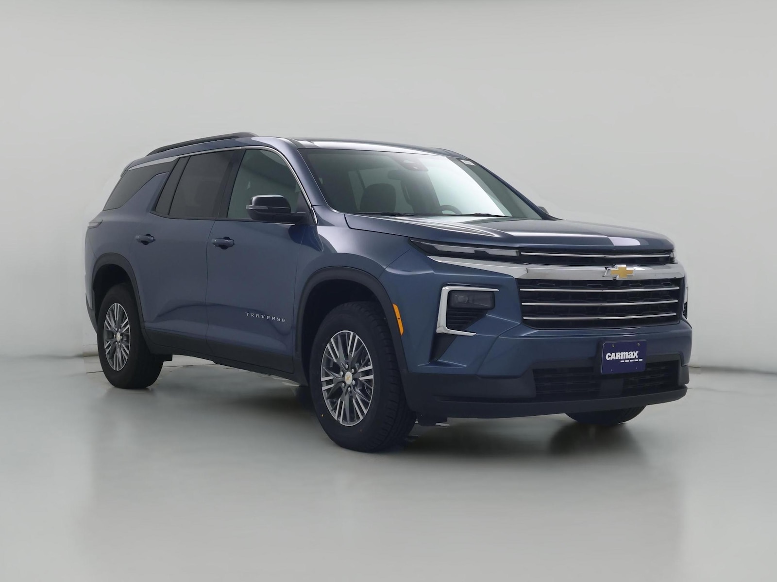 2025 Chevrolet Traverse LT - Photo 1