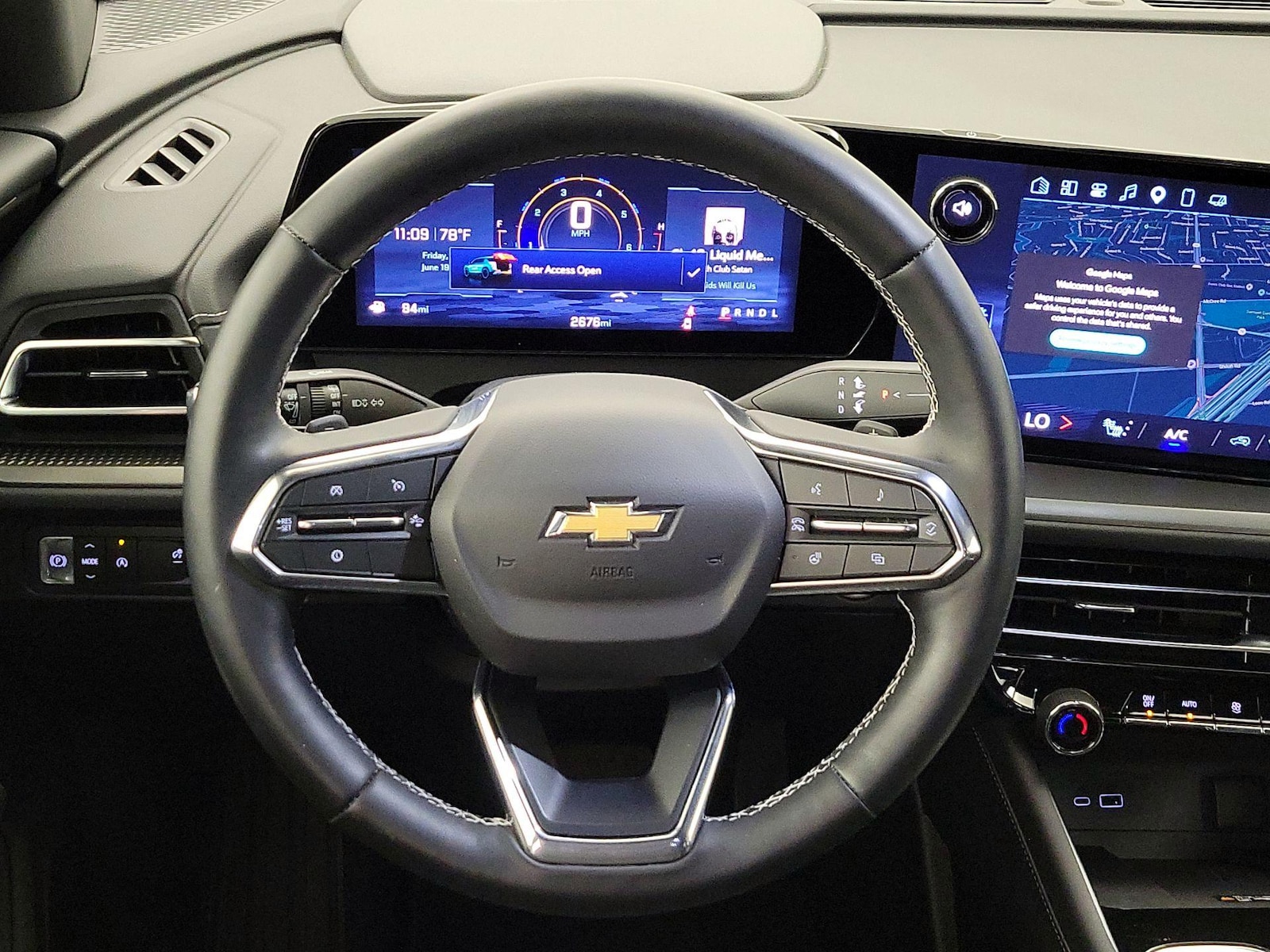 2025 Chevrolet Traverse LT - Photo 11