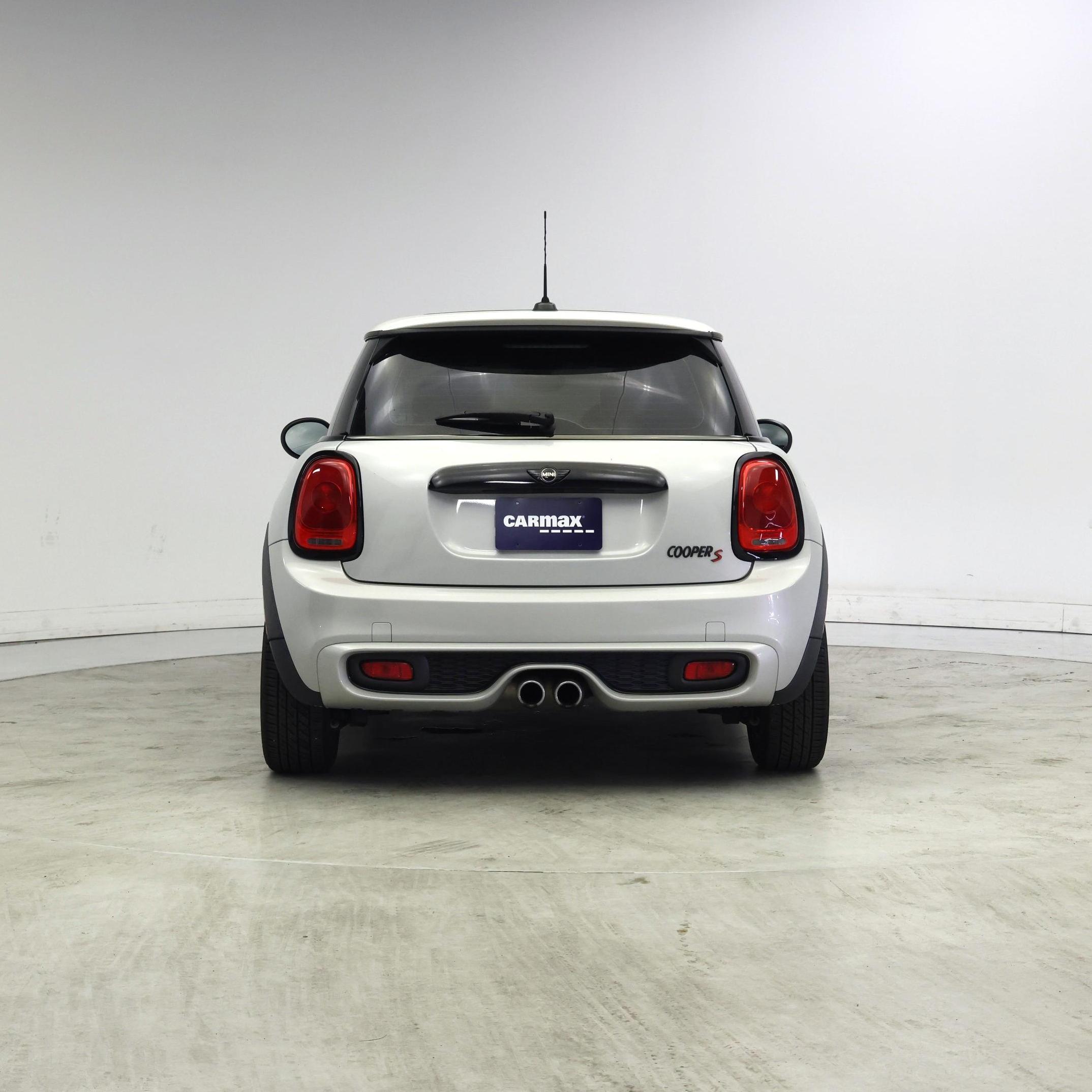 Thumbnail: 2015 MINI Cooper Hardtop - 6