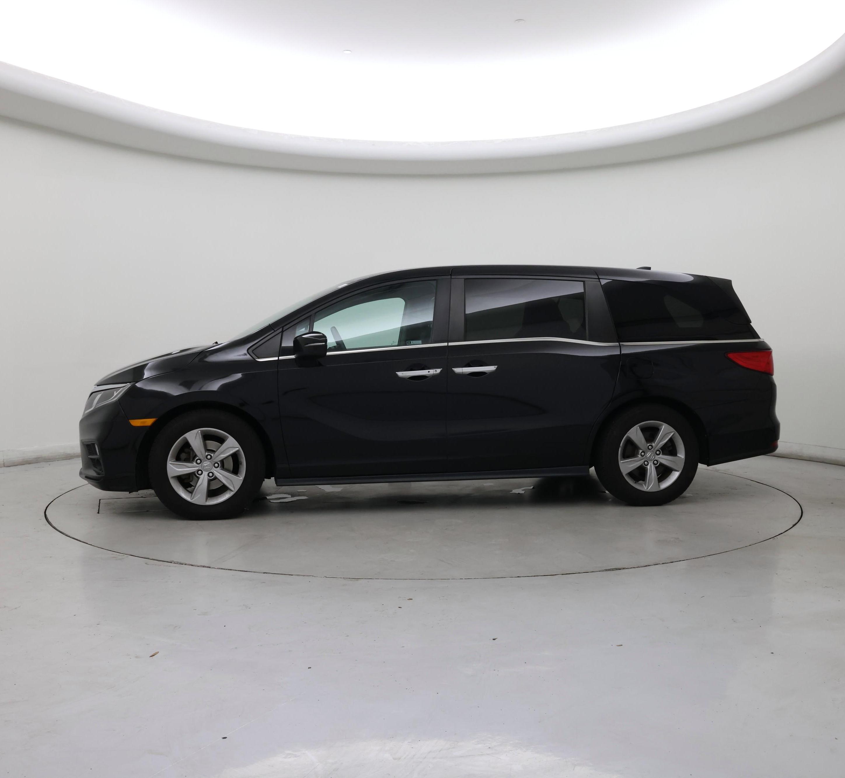 Thumbnail: 2020 Honda Odyssey - 3