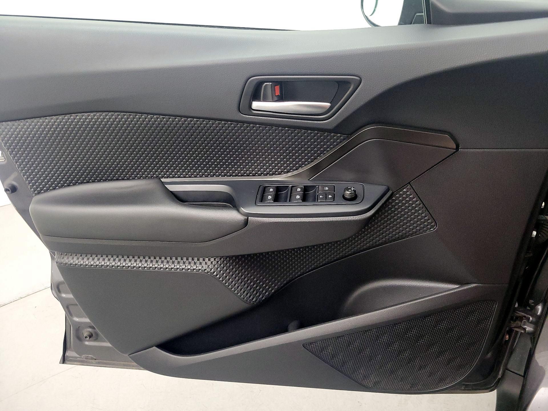 Thumbnail: 2019 Toyota C-HR - 12