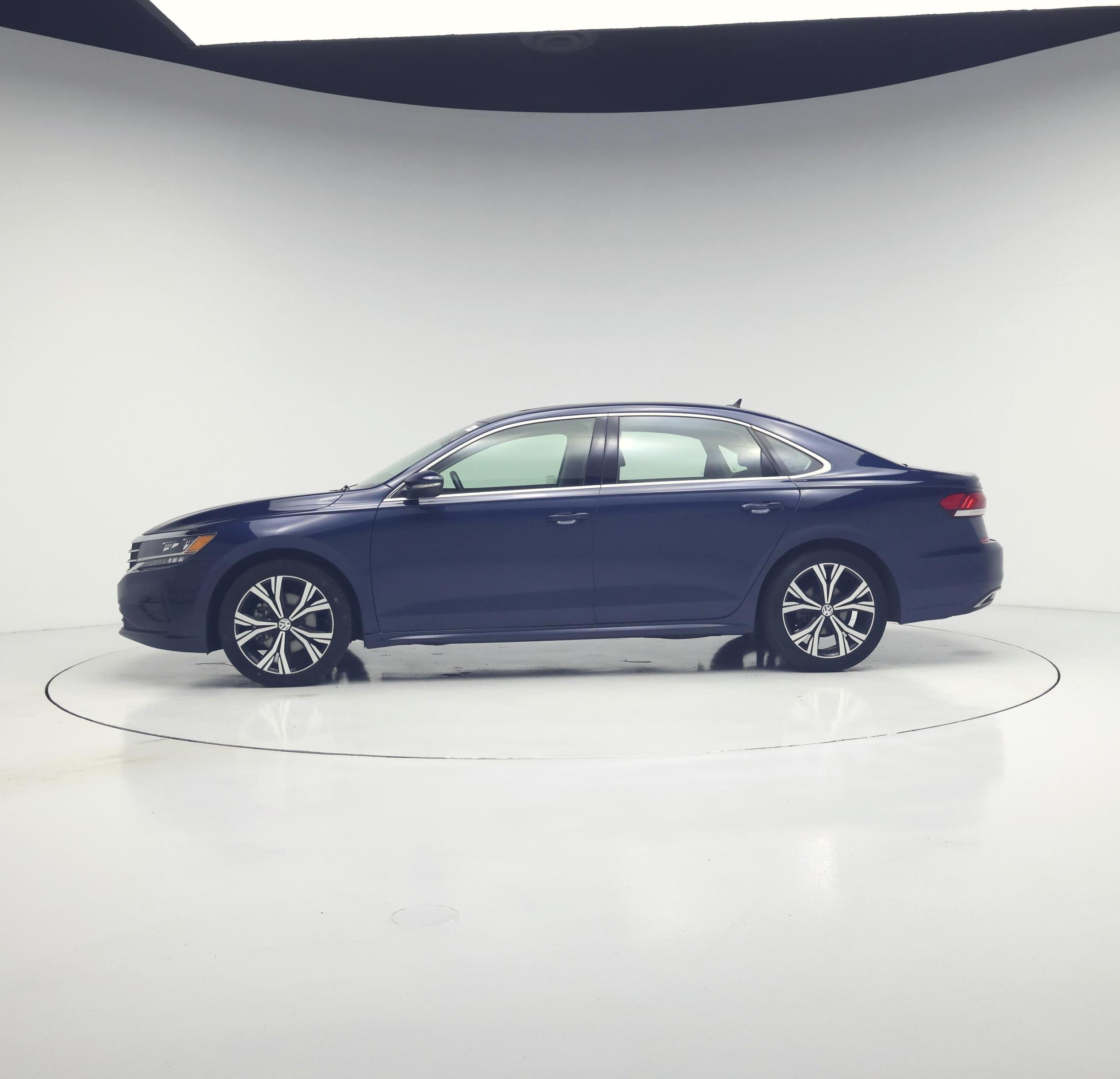 Thumbnail: 2022 Volkswagen Passat - 3