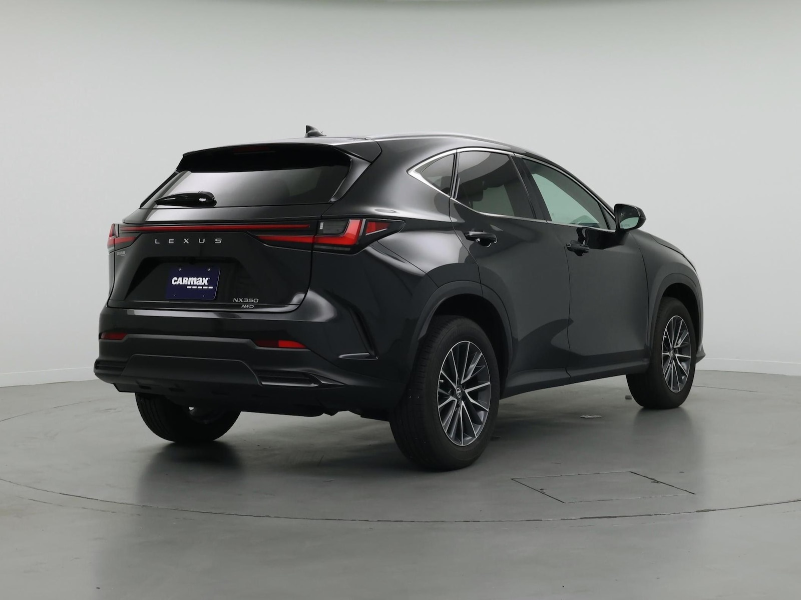 2026 Lexus NX 350 - Photo 9
