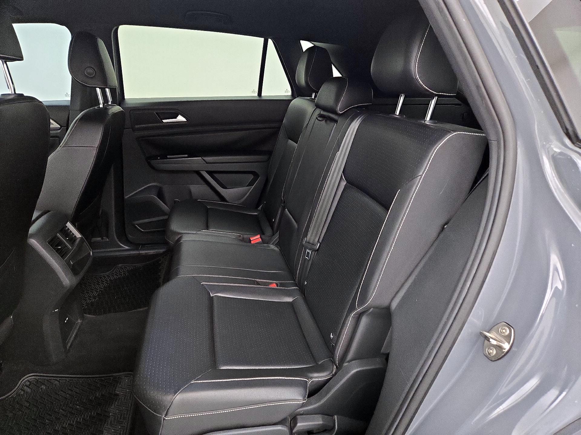 Thumbnail: 2020 Volkswagen Atlas - 16