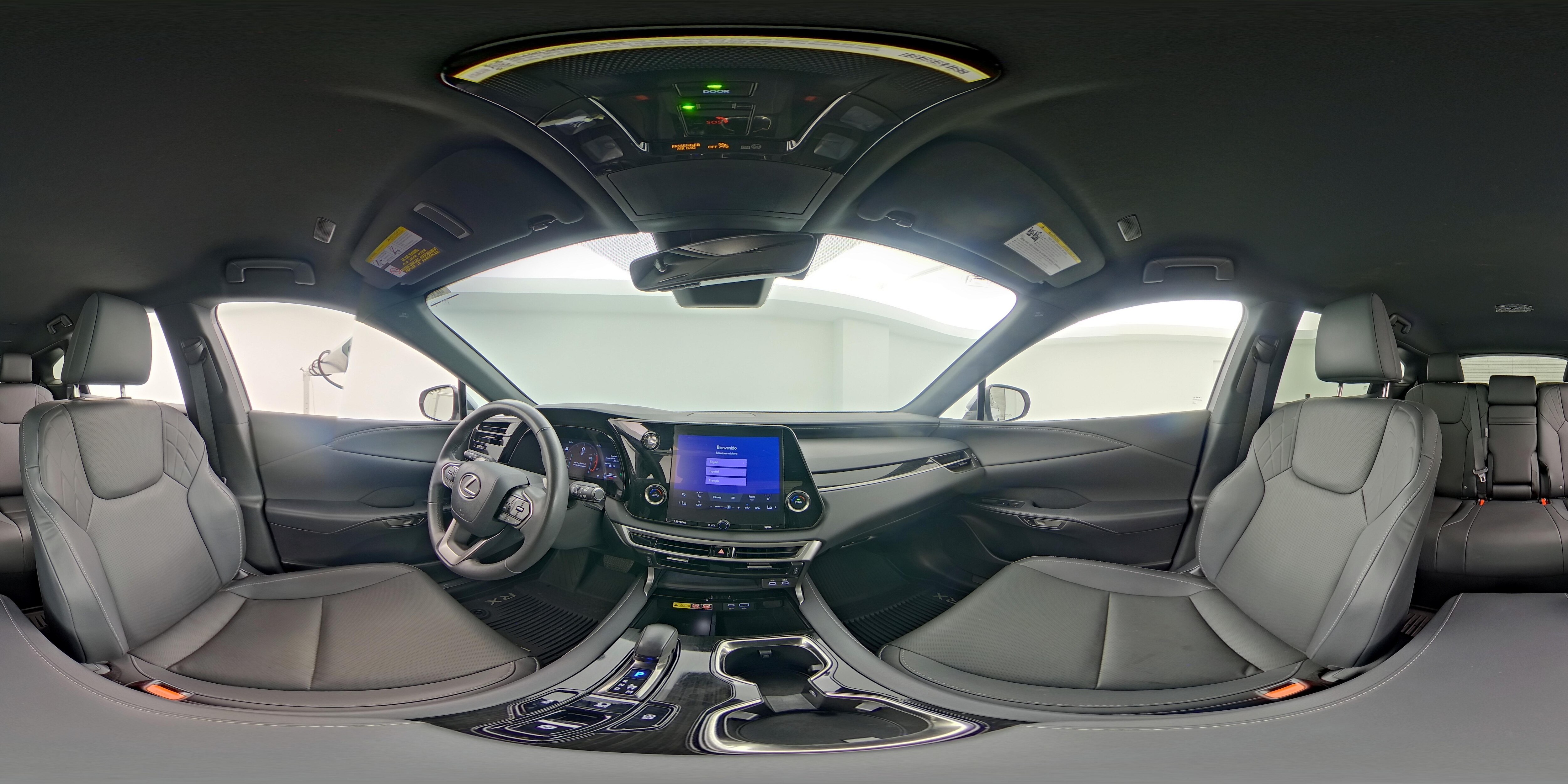 2025 Lexus RX 350 - Photo 24