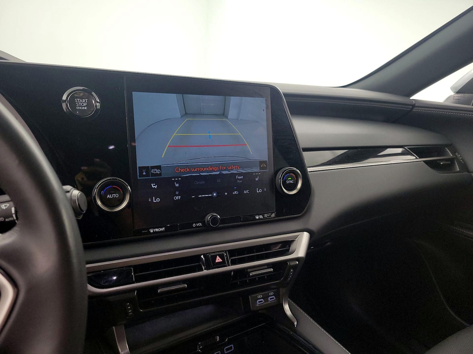 2025 Lexus RX 350 - Photo 15