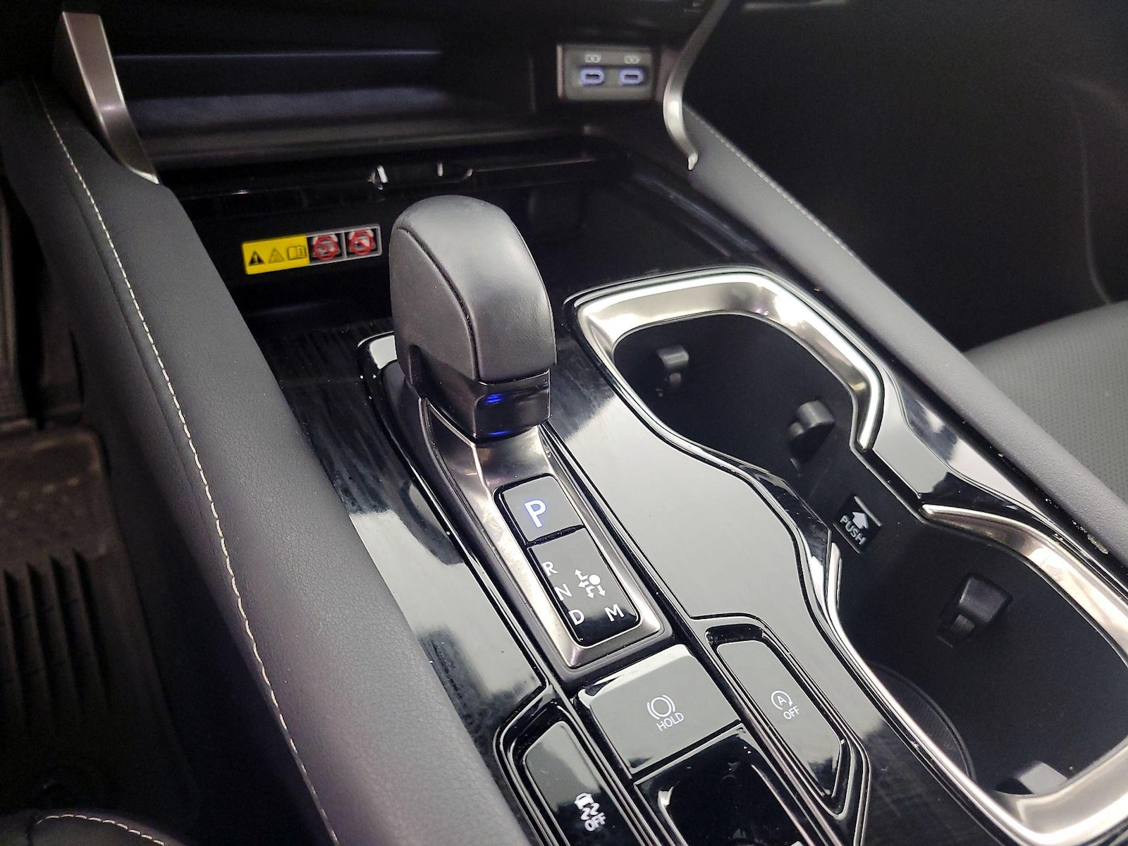 2025 Lexus RX 350 - Photo 18