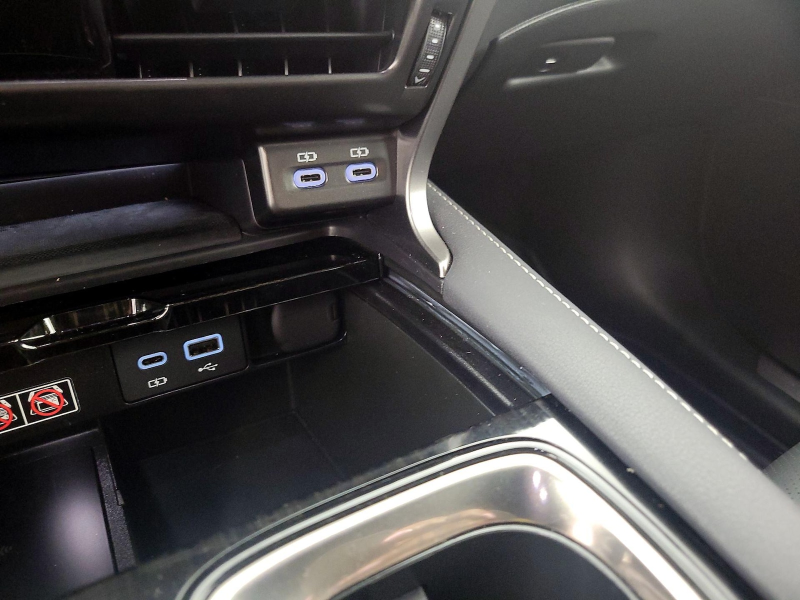 2025 Lexus RX 350 - Photo 19