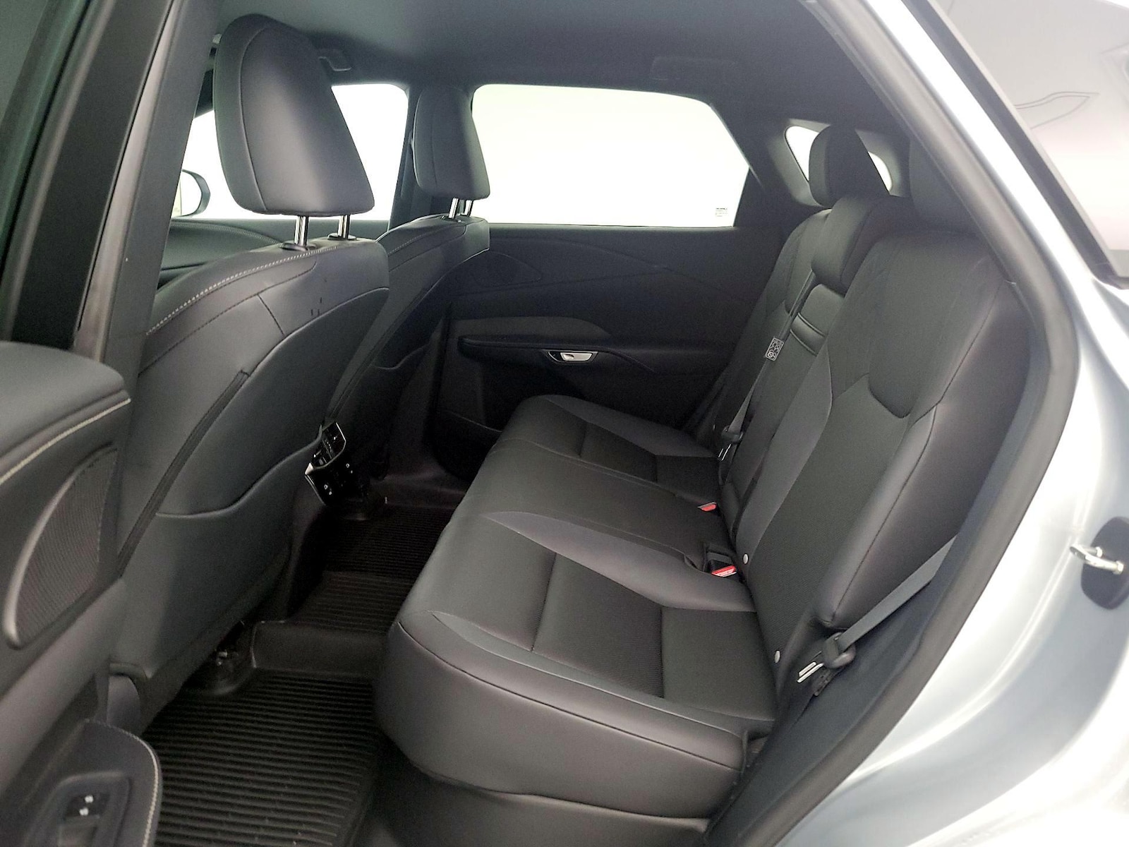 2025 Lexus RX 350 - Photo 20