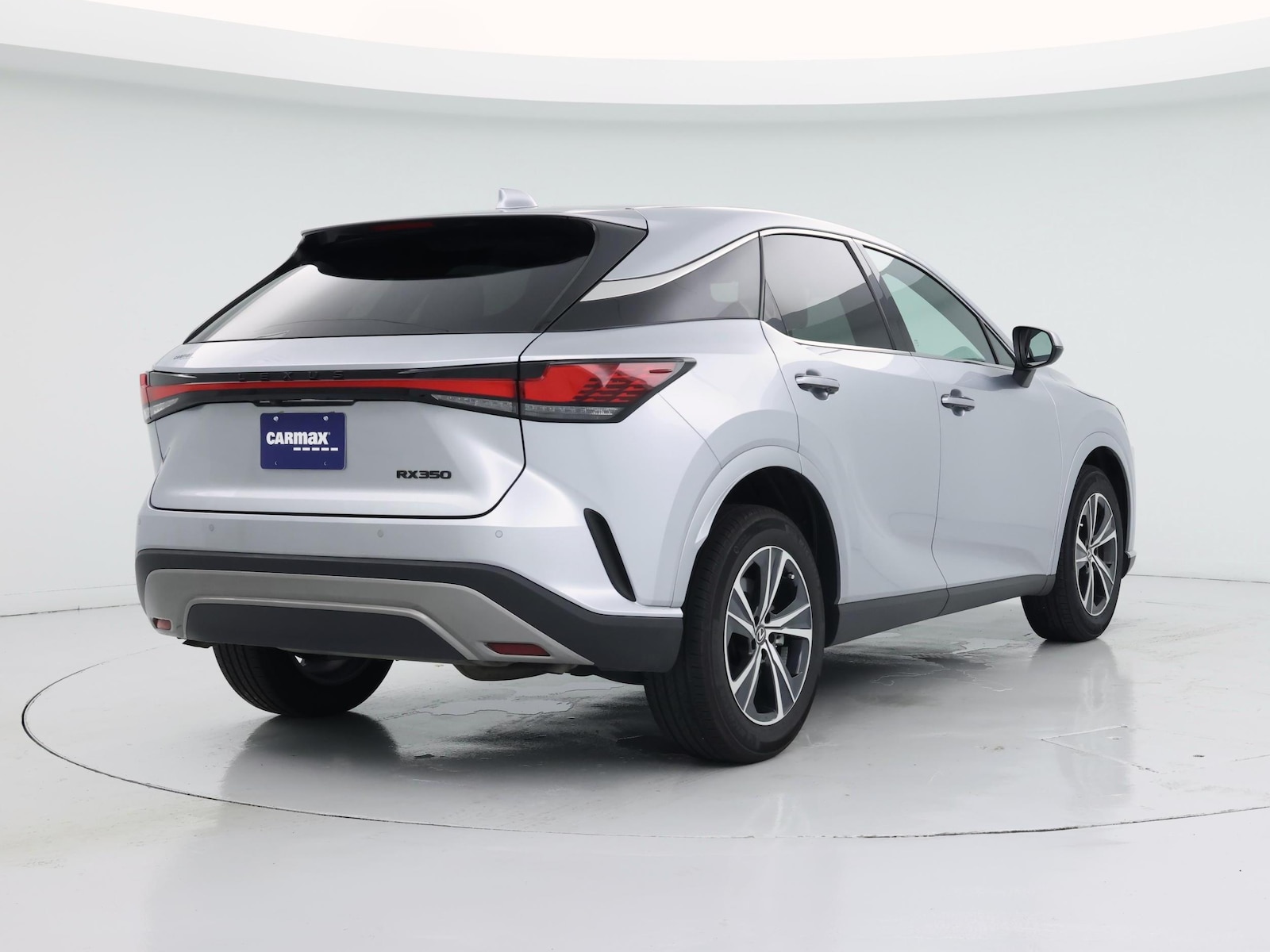 2025 Lexus RX 350 - Photo 9