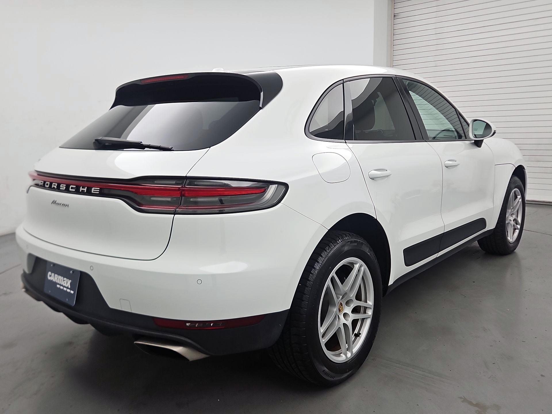 Thumbnail: 2021 Porsche Macan - 5