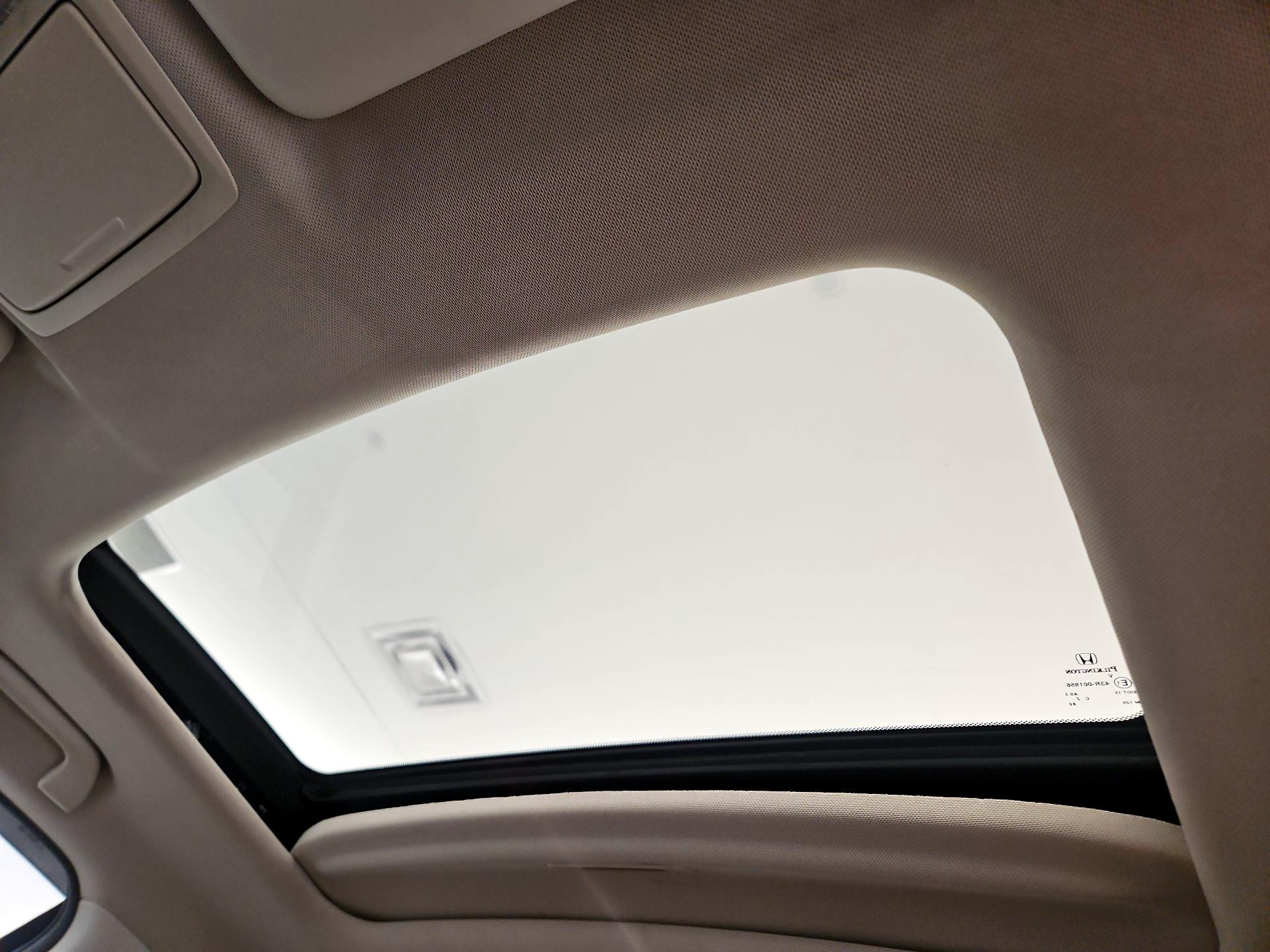 Thumbnail: 2014 Honda CR-V - 18
