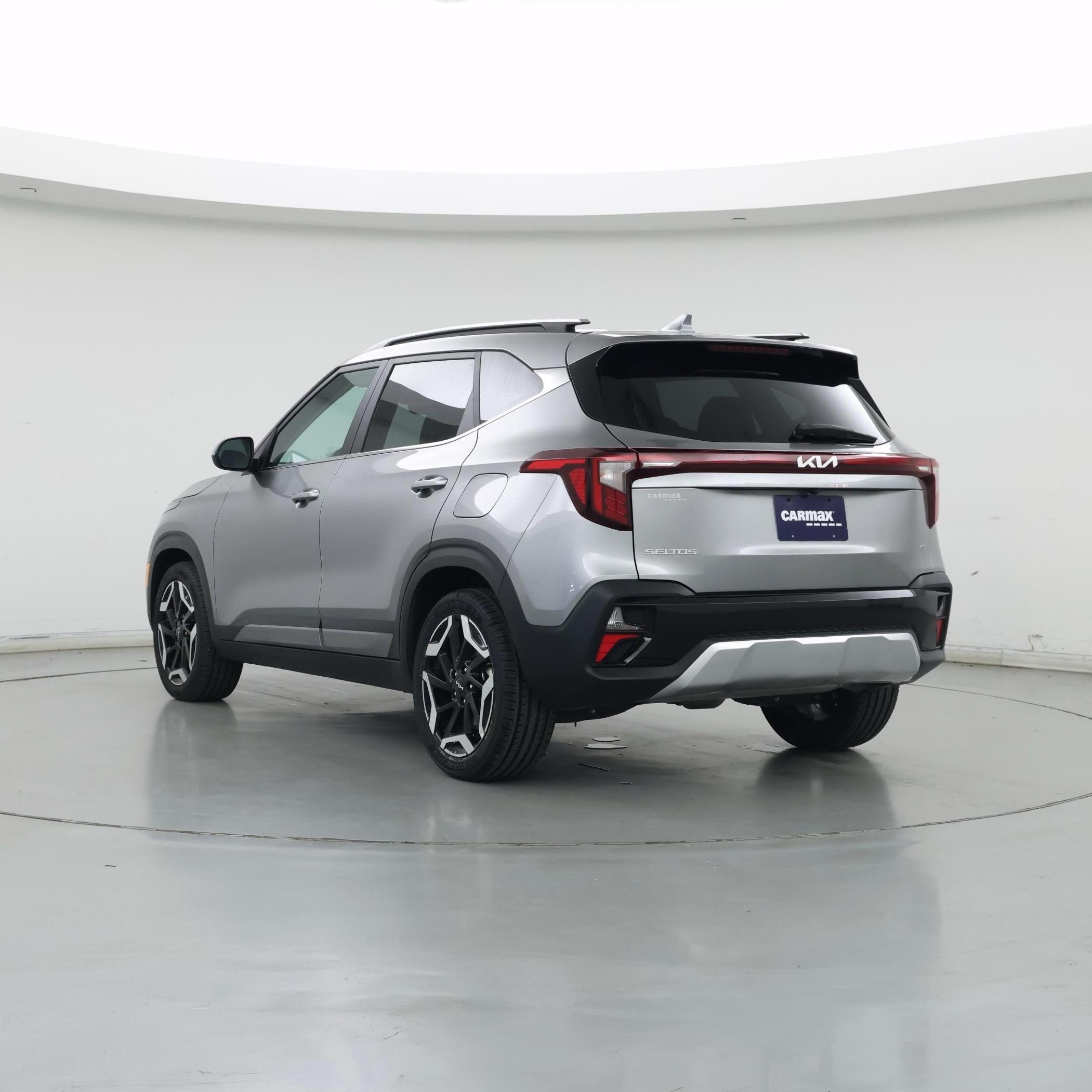 Thumbnail: 2024 Kia Seltos - 2