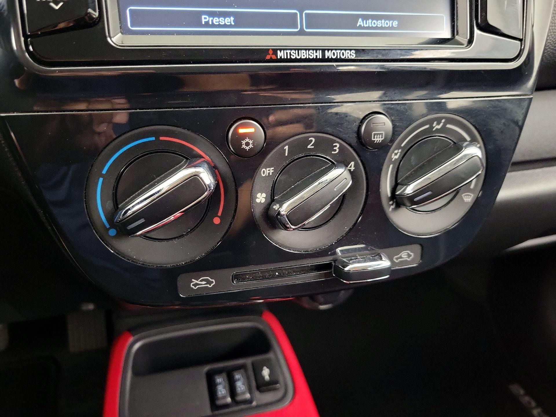 Thumbnail: 2019 Mitsubishi Mirage - 16